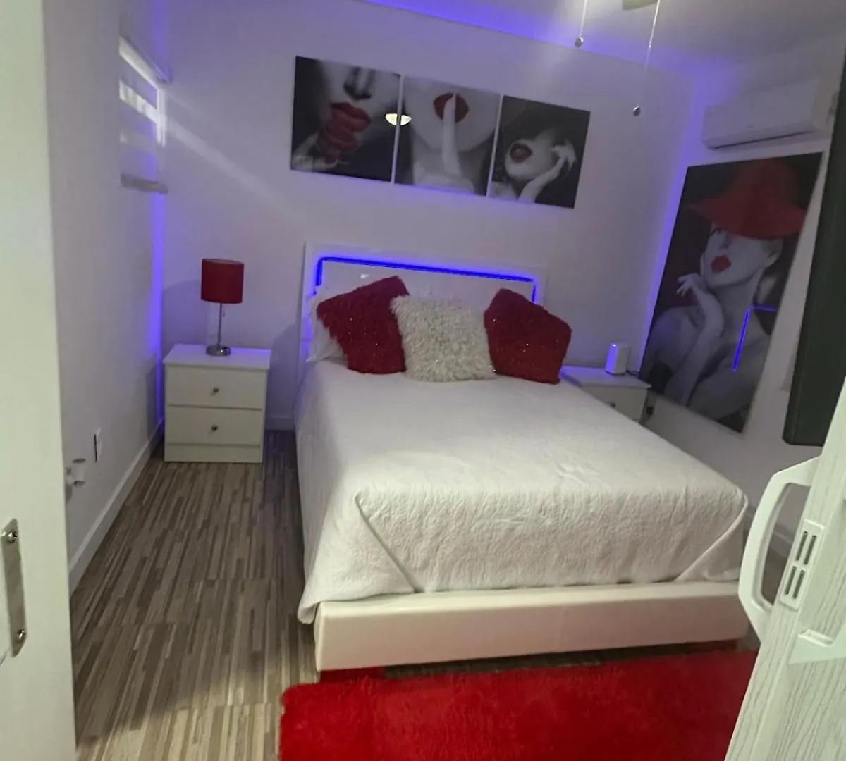 Apartment Clara Red-little Havana Miami