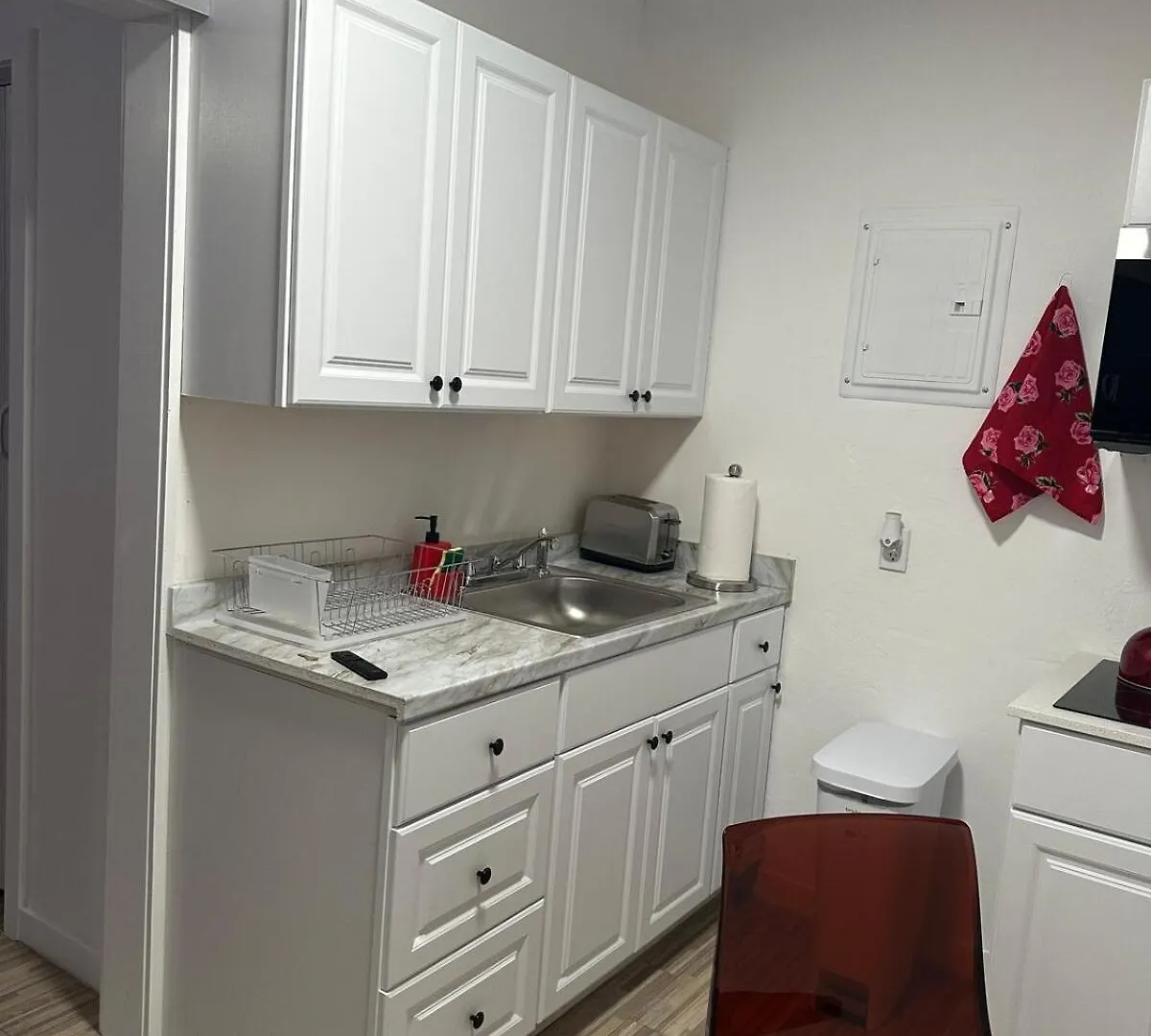 Clara Red-little Havana Apartment Miami