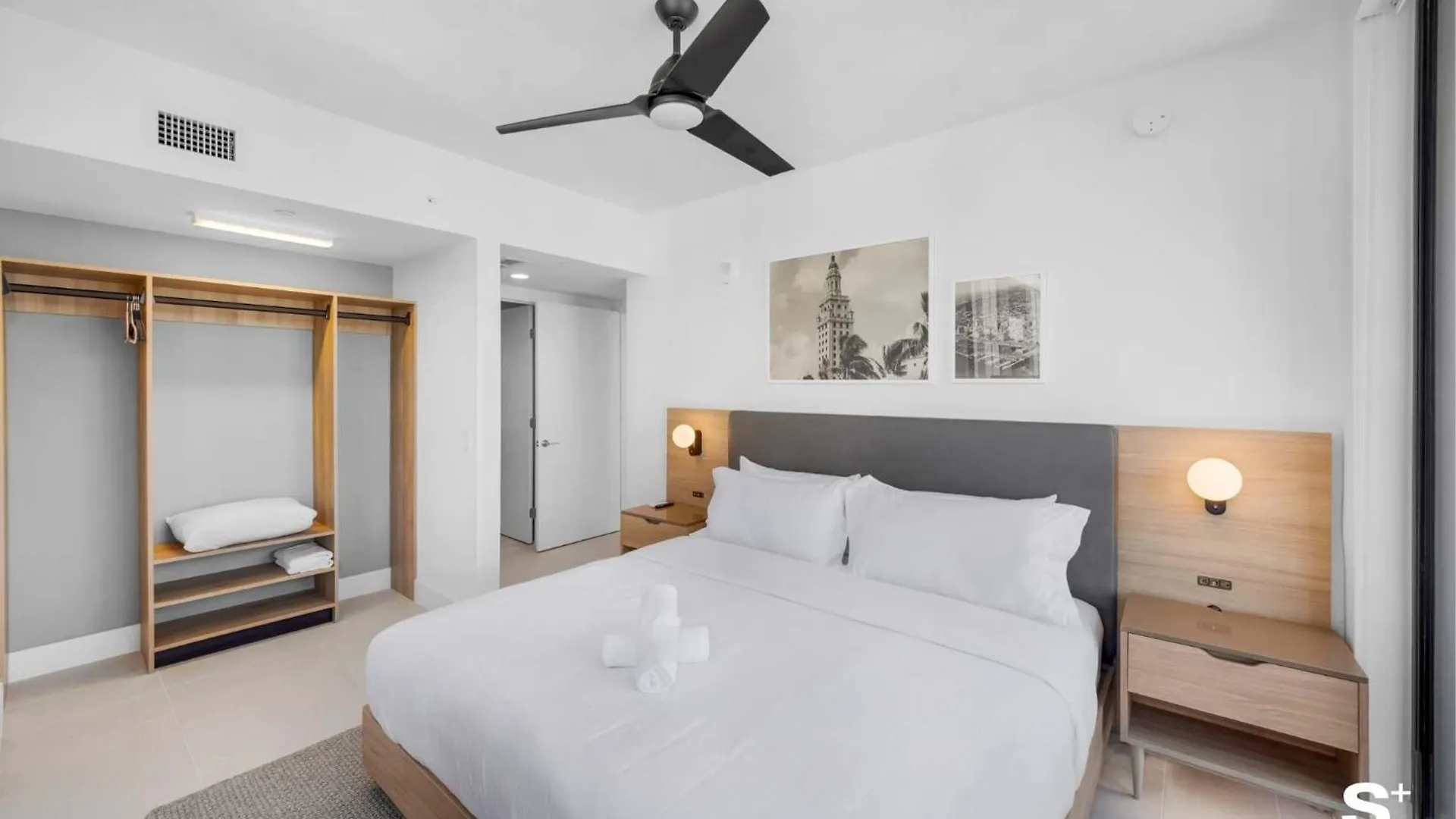 Contemporary Getaway With Skyline & Bay Views מיאמי