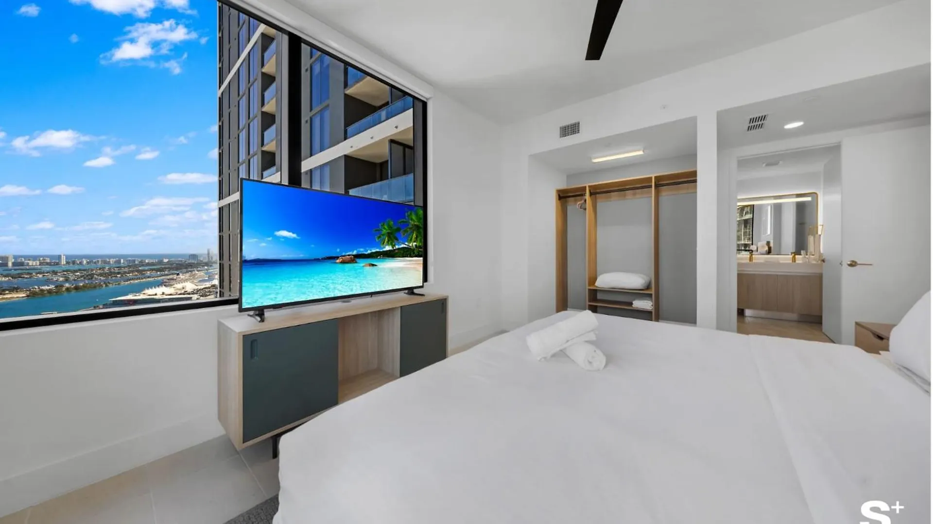 בית נופש Contemporary Getaway With Skyline & Bay Views מיאמי
