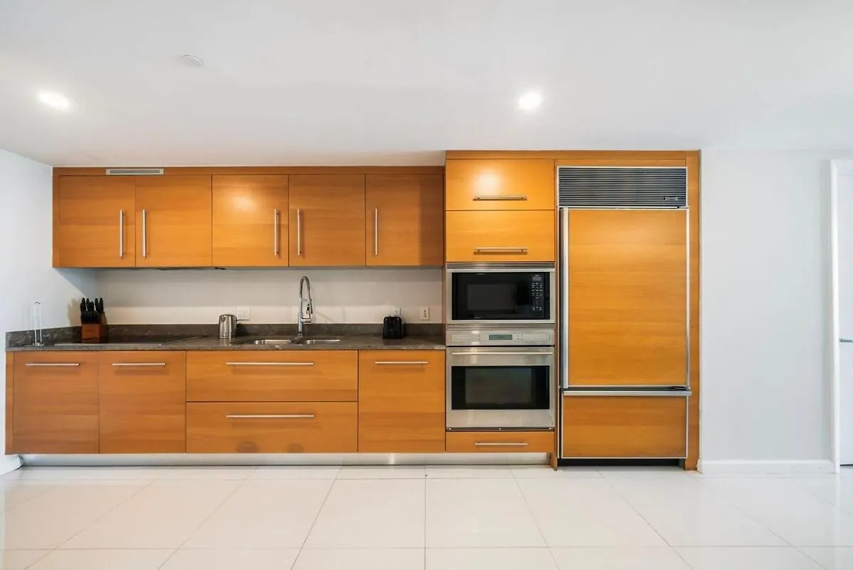 Incredible Ocean View 1br 1ba Icon Brickell Appartement *