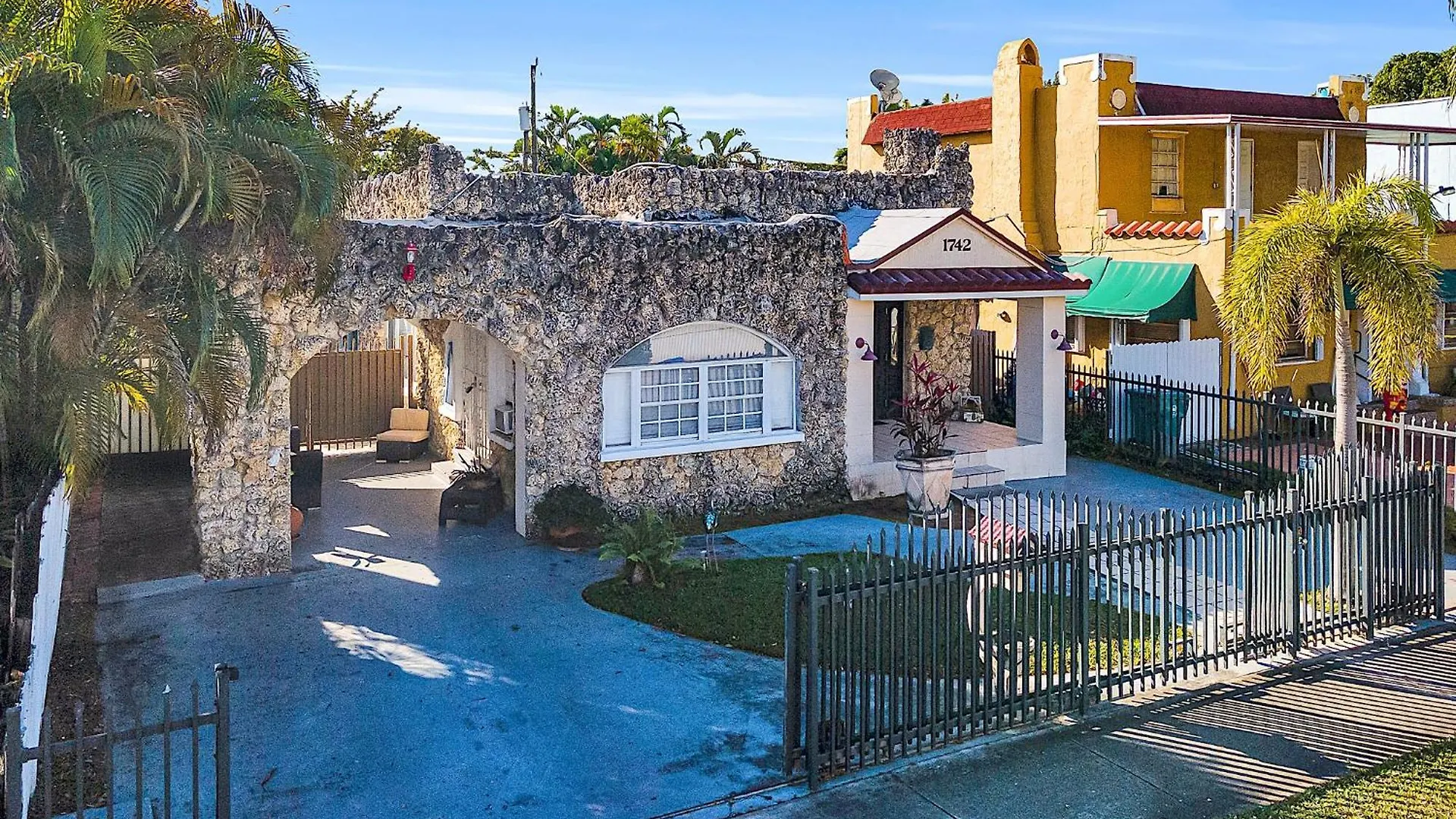 Private In Little Havana Miami