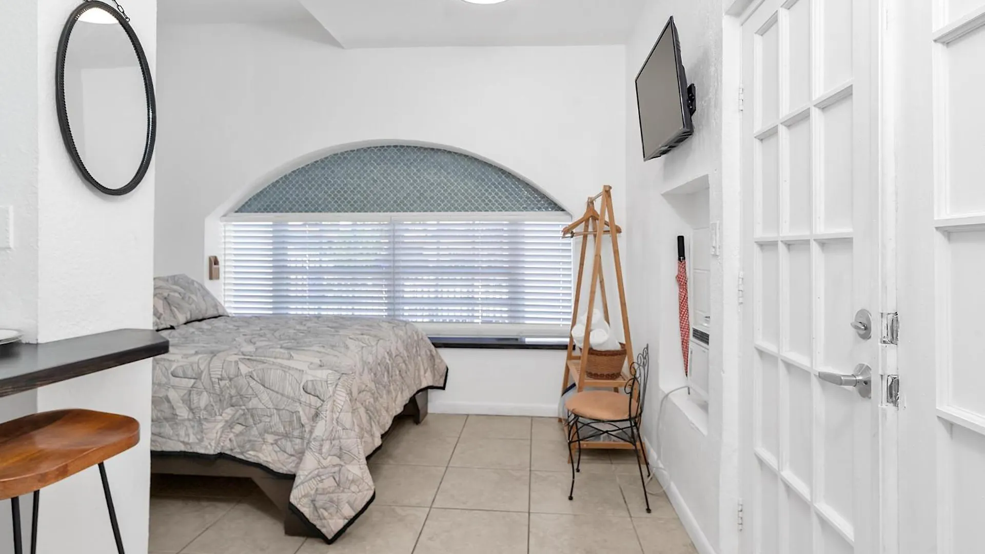 Private In Little Havana * Miami