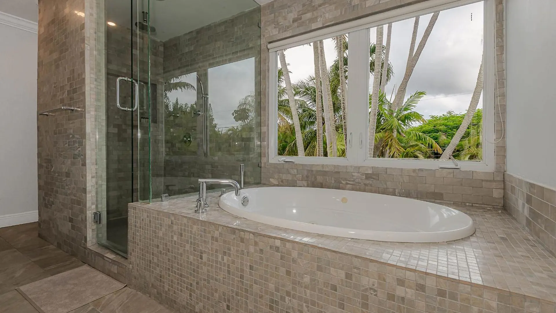 Dream Home/ Pool/jacuzzi/ Fire Pit * Miami