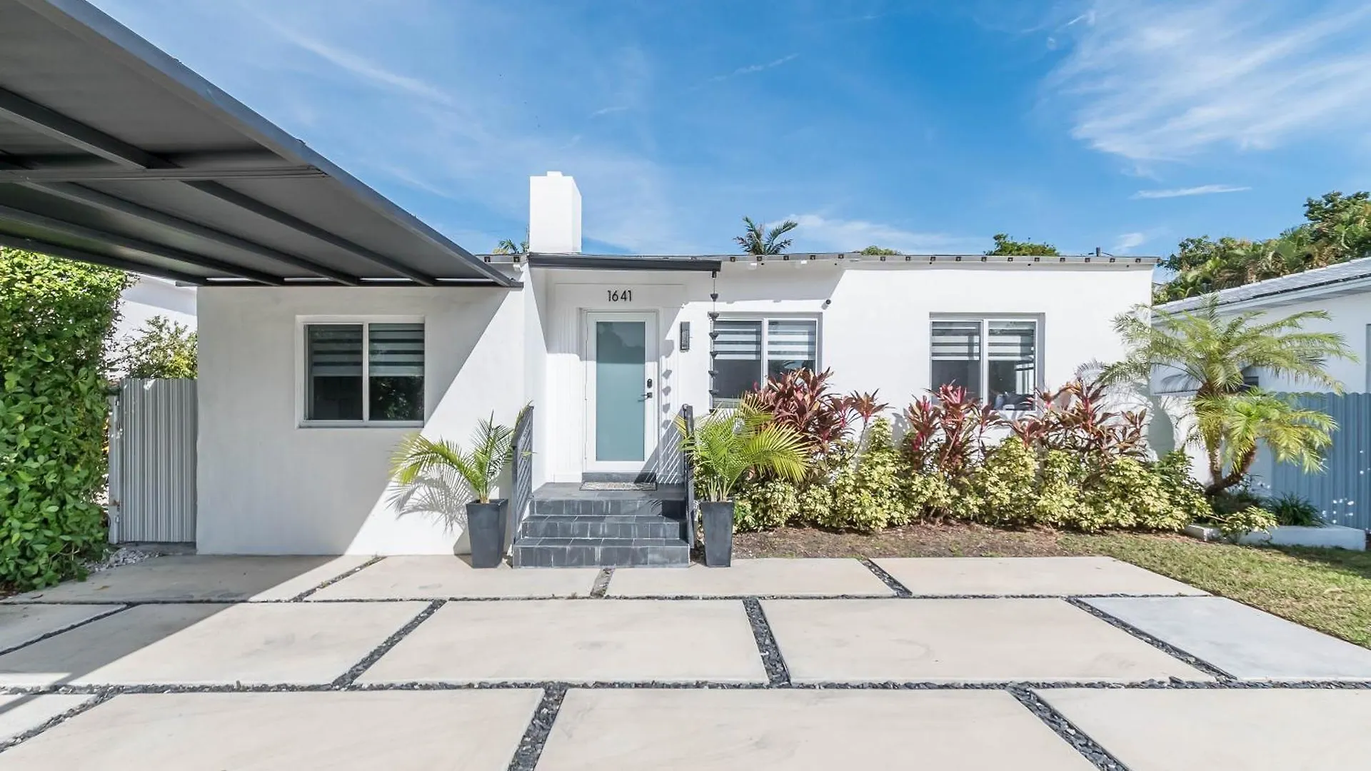 Holiday home Casa Belle 3bdden, Pool, Sleeps 9 Near Brickell Miami