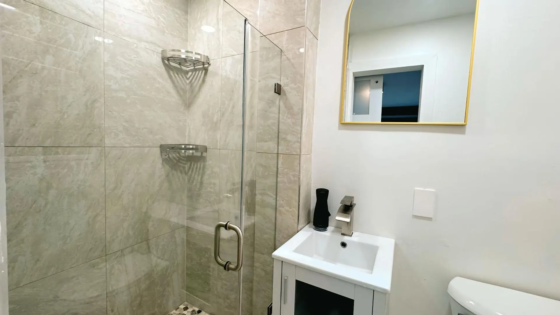 Holiday home Modern 3br Near Wynwood & Design District