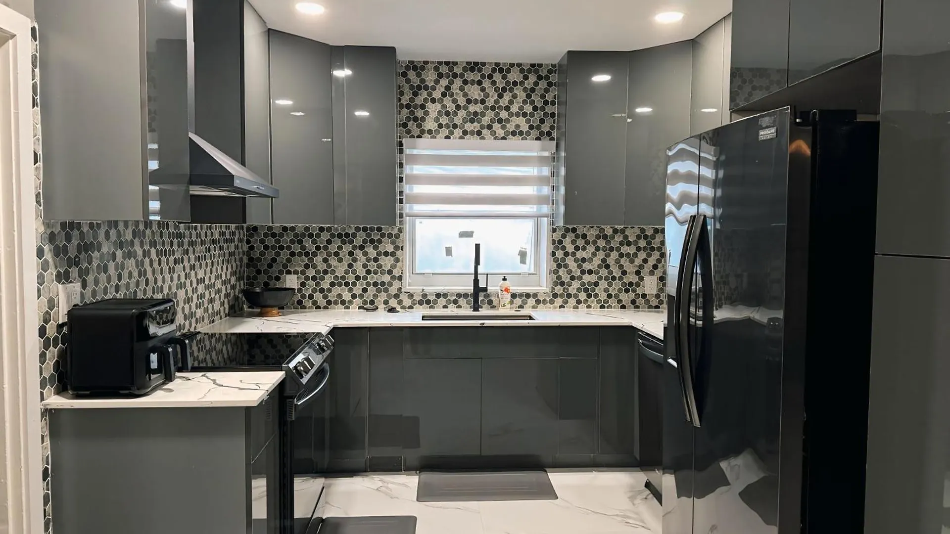 Modern 3br Near Wynwood & Design District Holiday home Miami