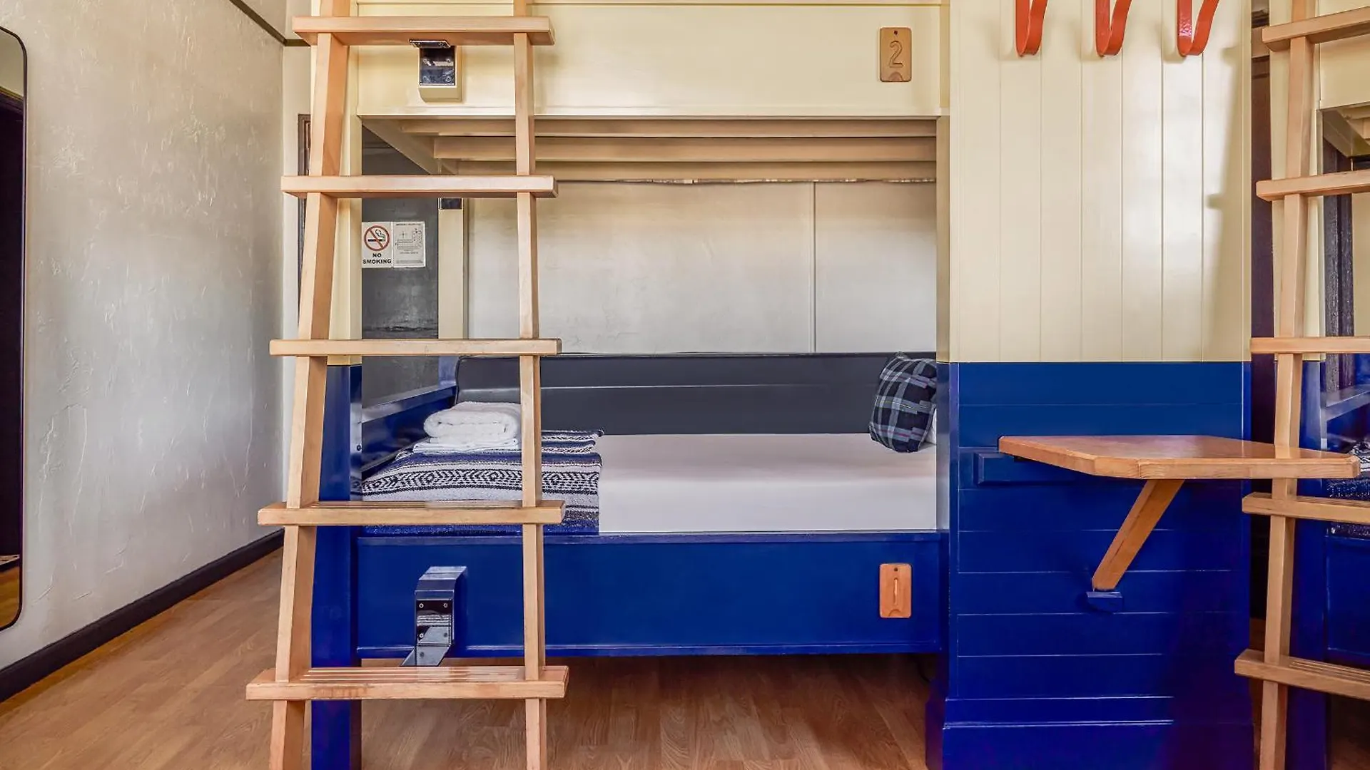Hostel Freehand Miami