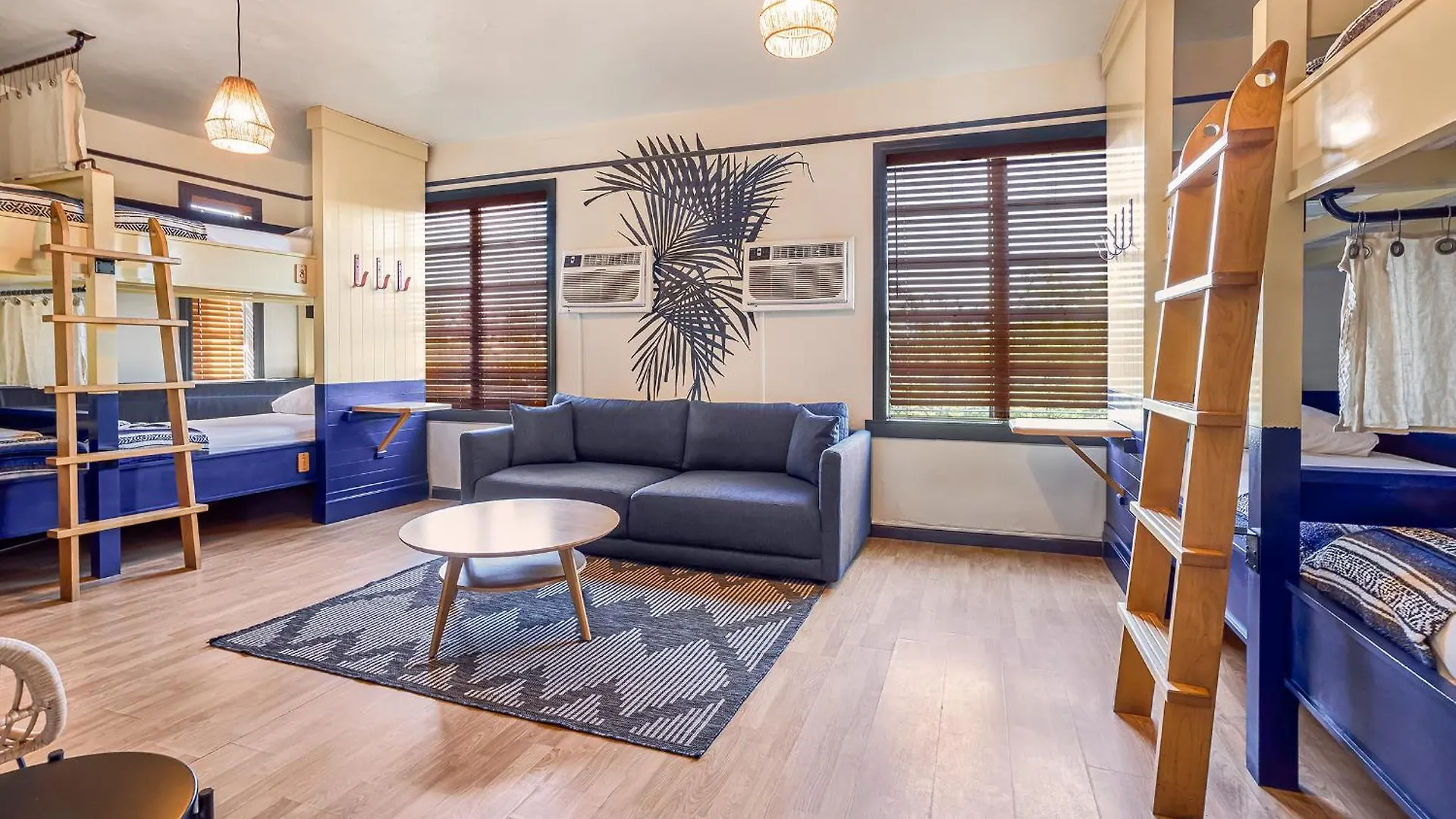 Hostel Freehand Miami *