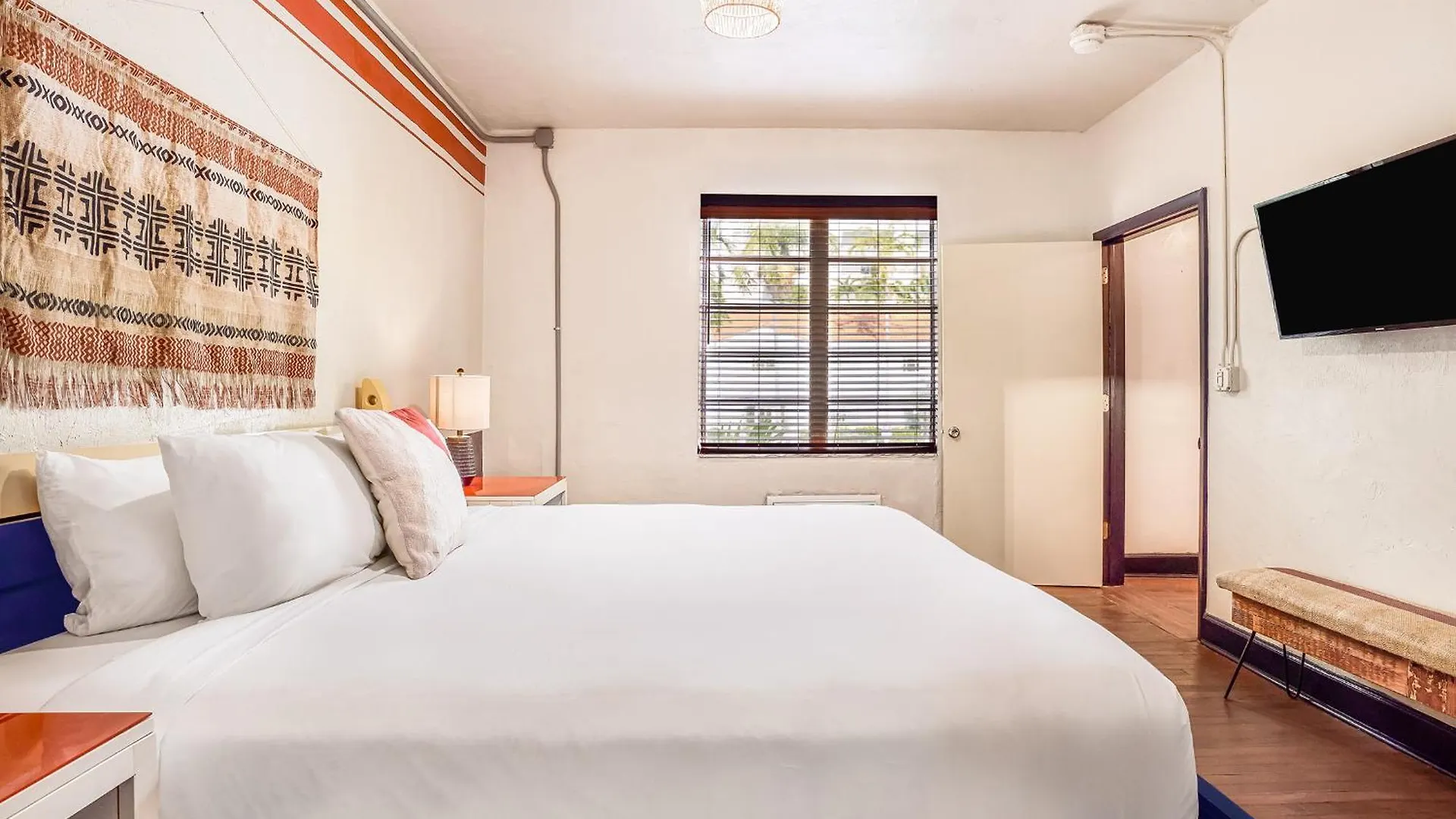 Freehand Miami Hostel Miami Beach