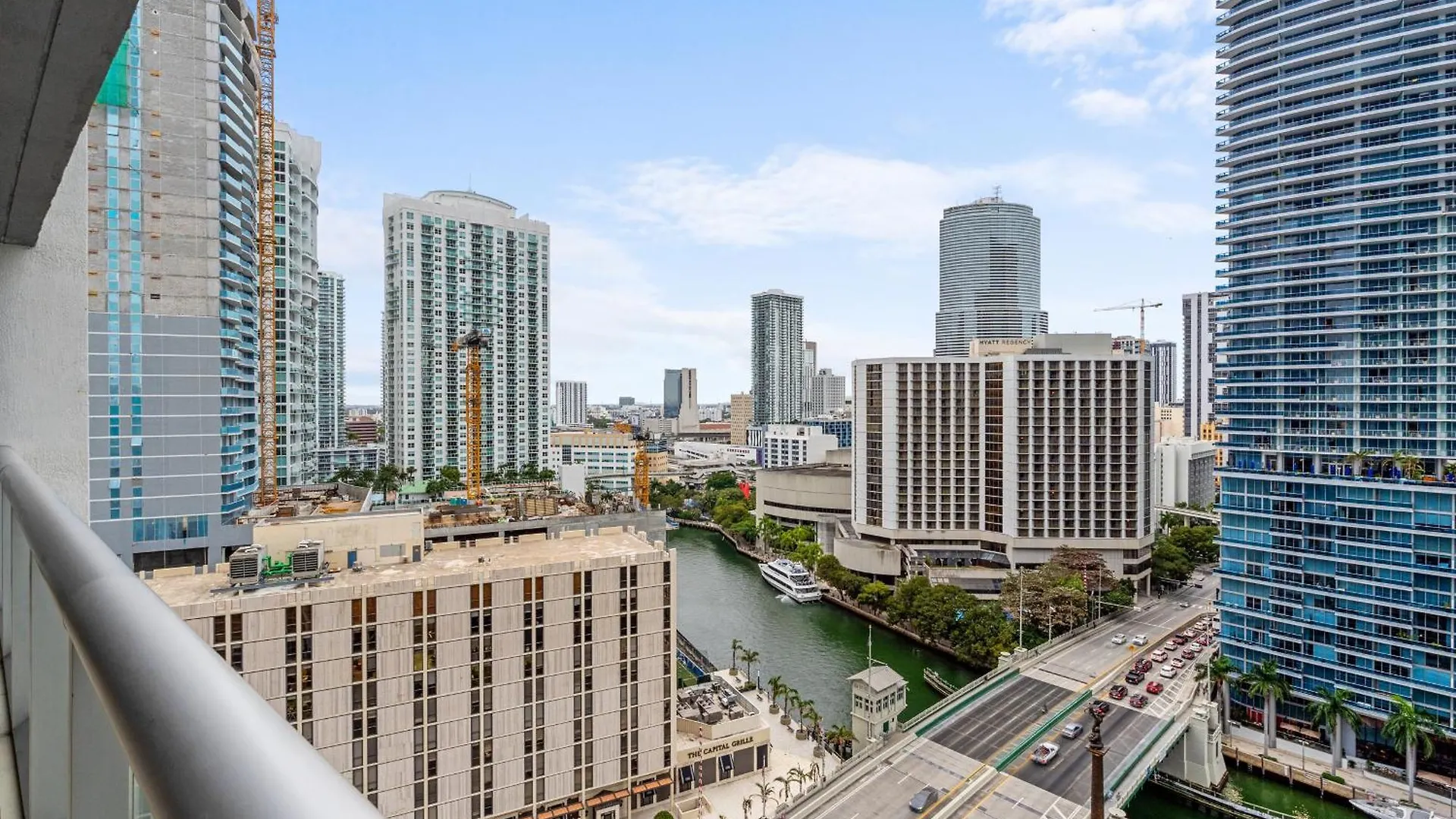 Apartment Upscale #2003 In The Heart Of Brickell *