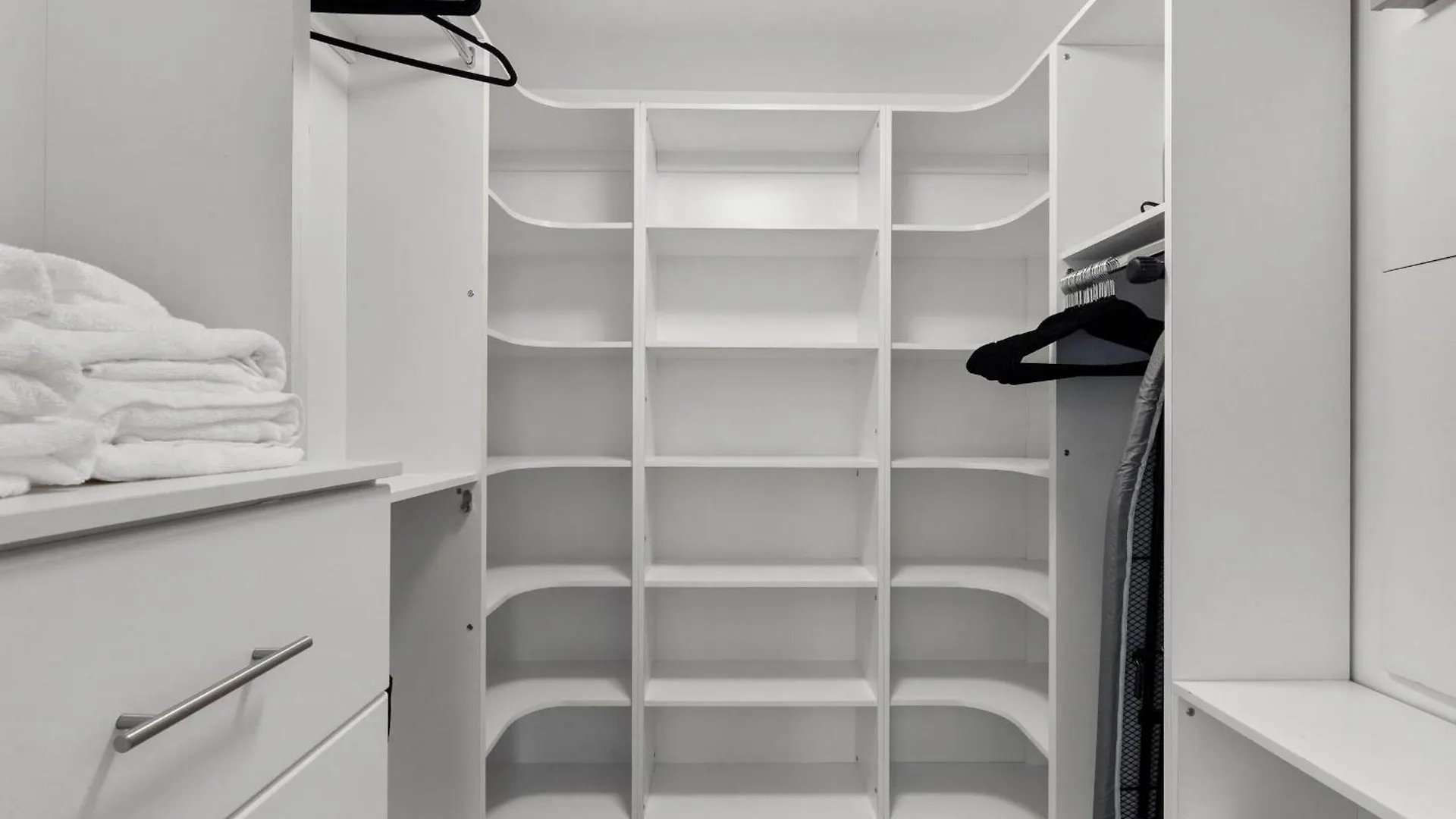 Upscale #2003 In The Heart Of Brickell Apartment