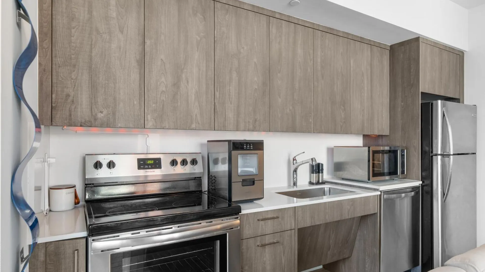 Waterfront Retreat Apartment Miami