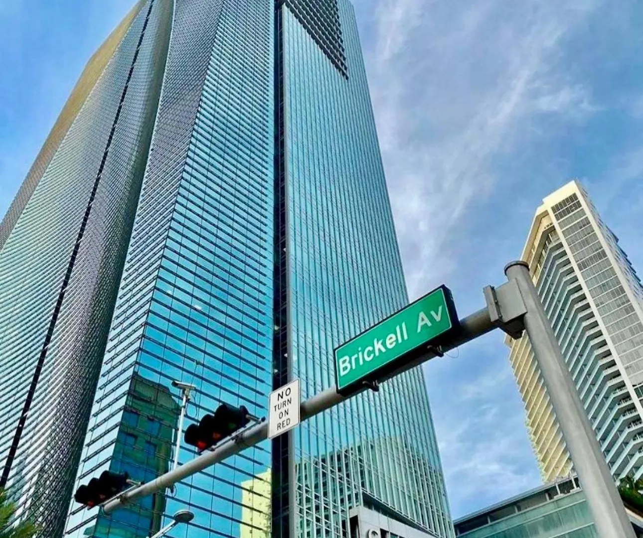 Aka Brickell Free Parking By Palermo