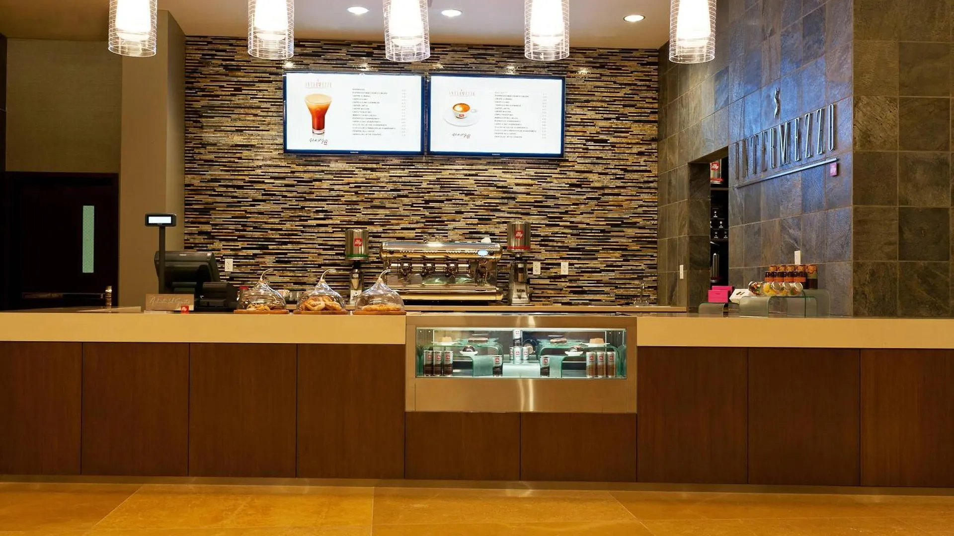 Jw Marriott Marquis 5*