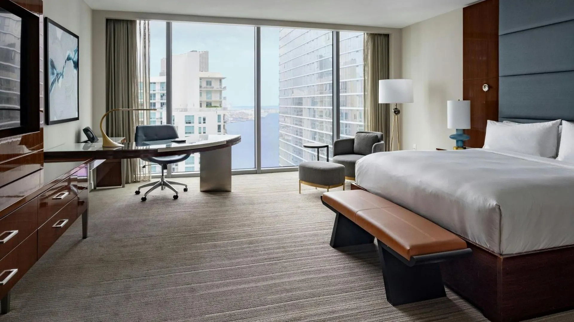 Jw Marriott Marquis