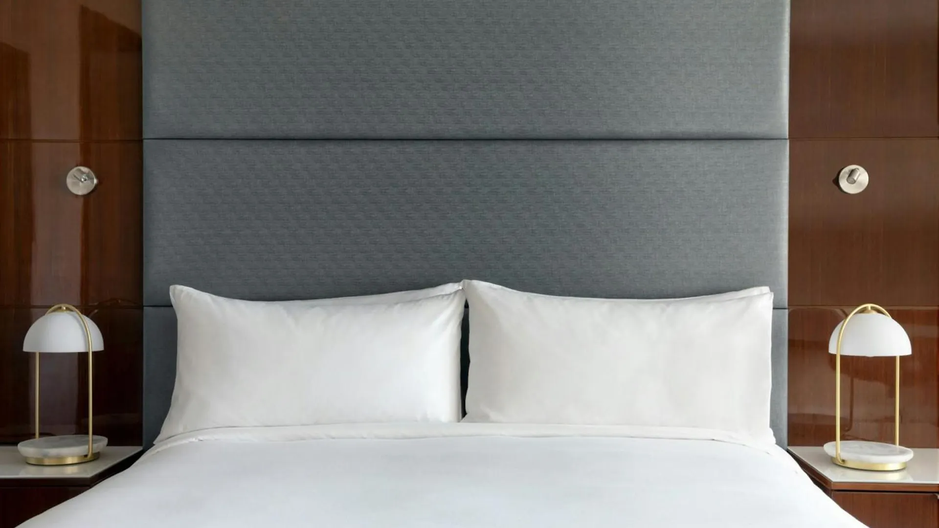 Jw Marriott Marquis Hotel 5*