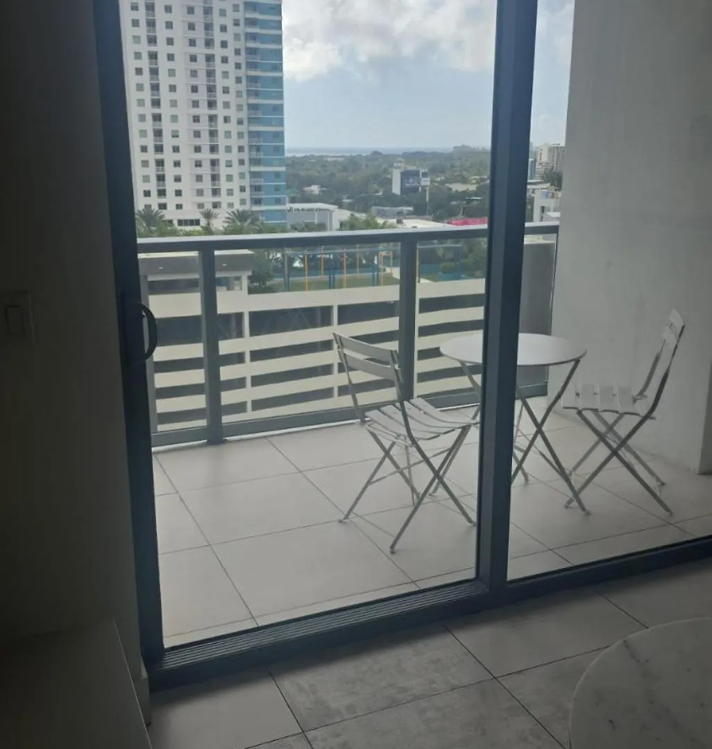 Smart Brickell Aparthotel 3*