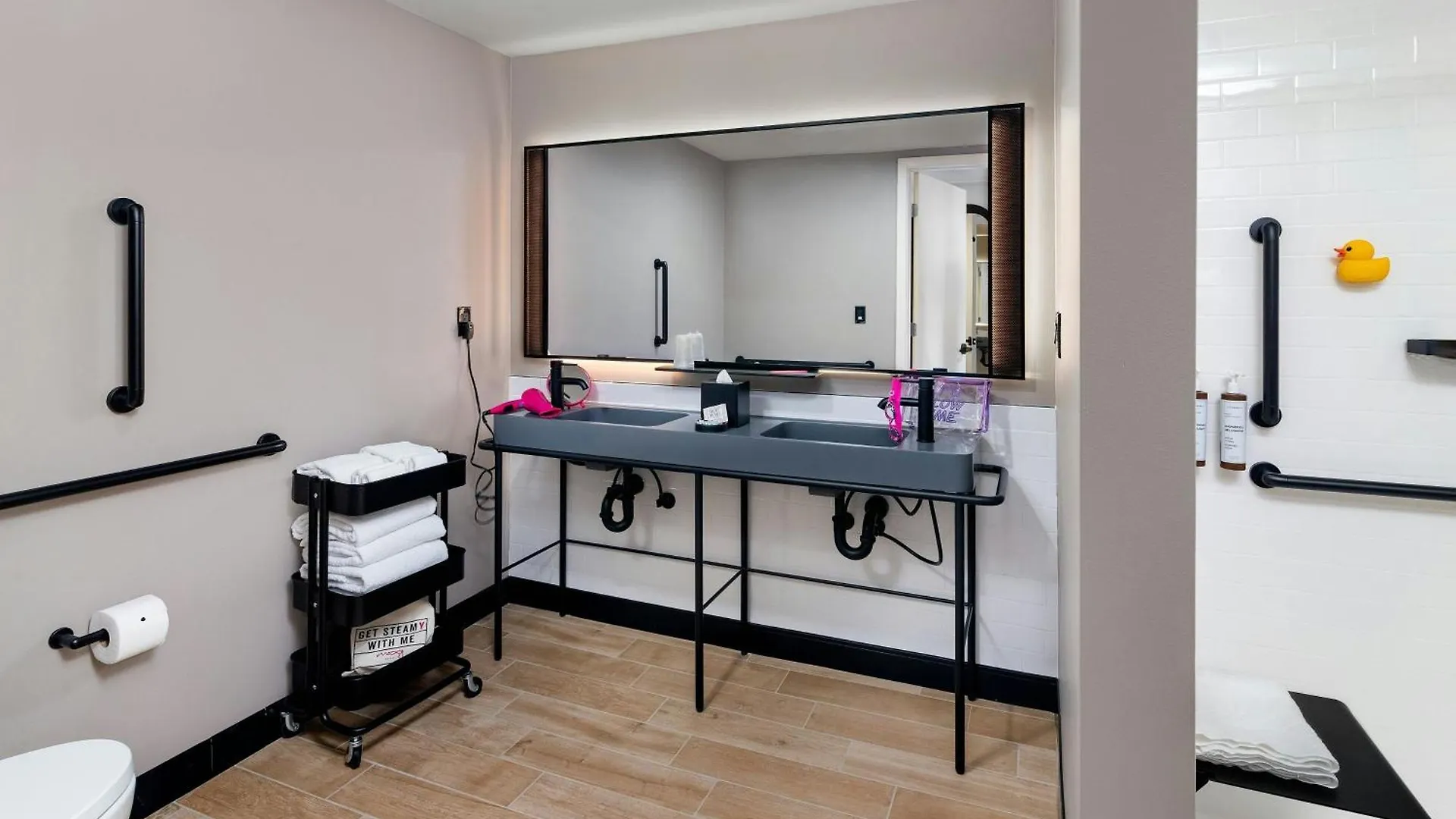 Moxy Wynwood Miami