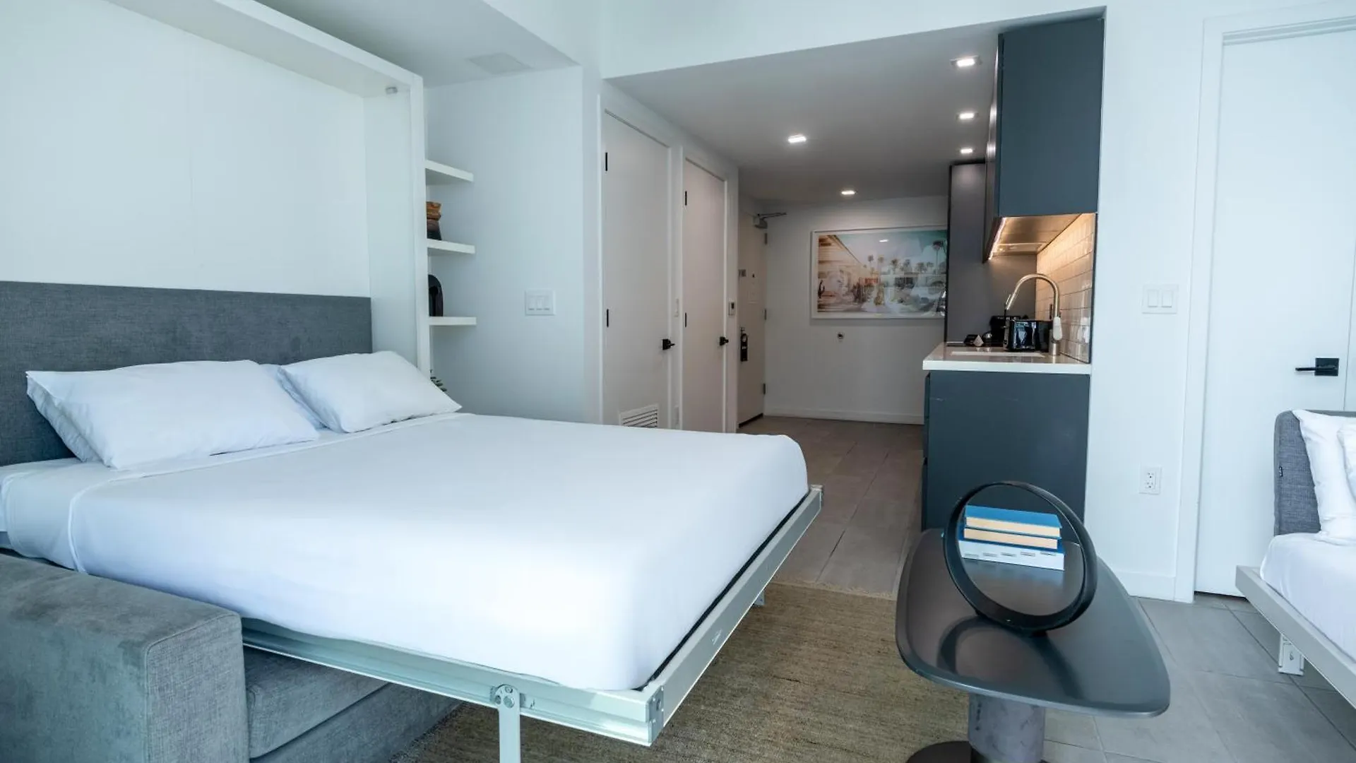 호텔 Yotelpad 4*