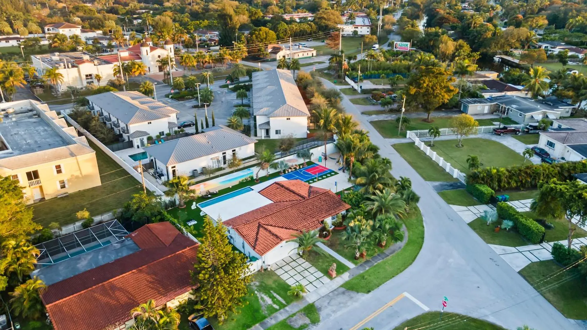 Majestic Lion 11bd Heated Pool Games Bbq Miami