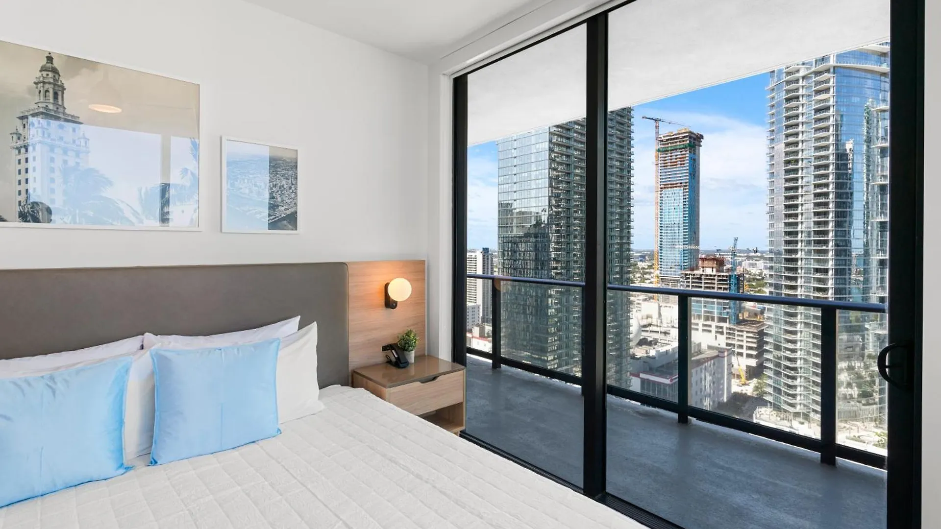 Apartman New 26th Floor Amazing View 2br-2ba *
