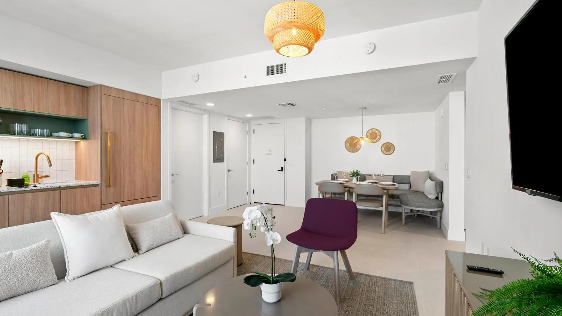 Apartman New 26th Floor Amazing View 2br-2ba *