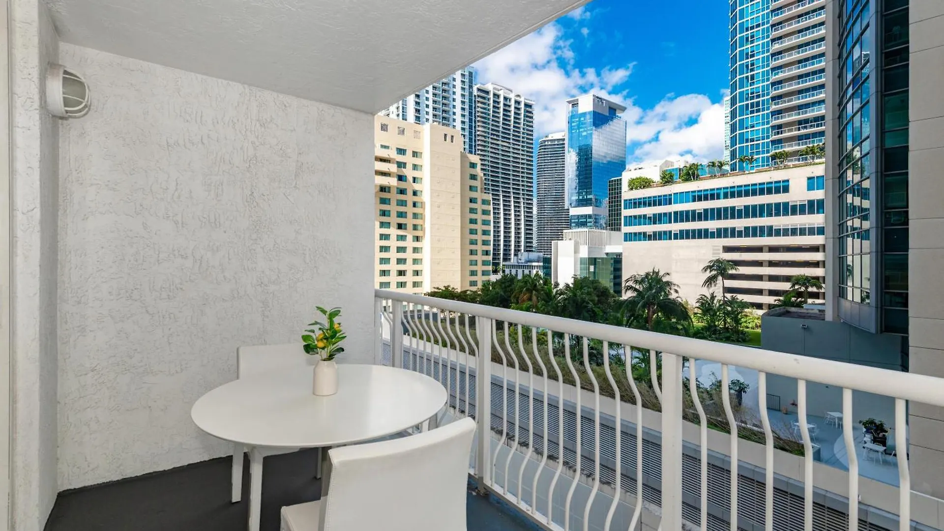 Cozy Brickell *
