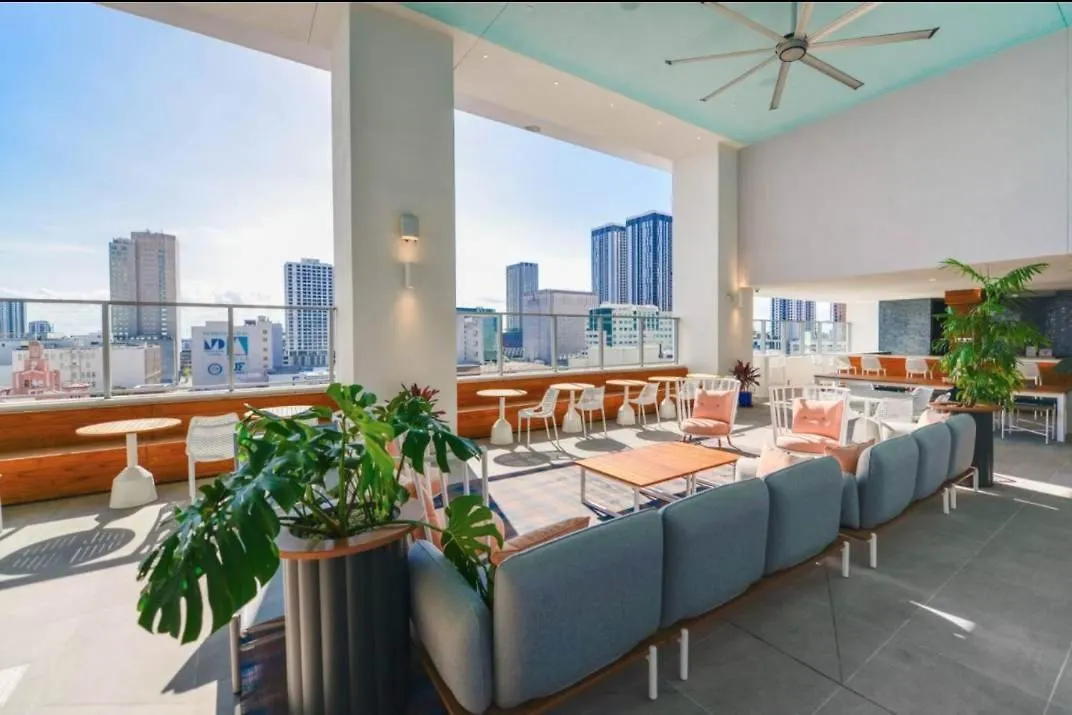 Rare Corner Unit Private Terrace & Sunset Views