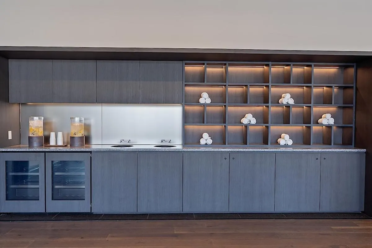 Lux 3bd Penthouse Line, Water And View Miami