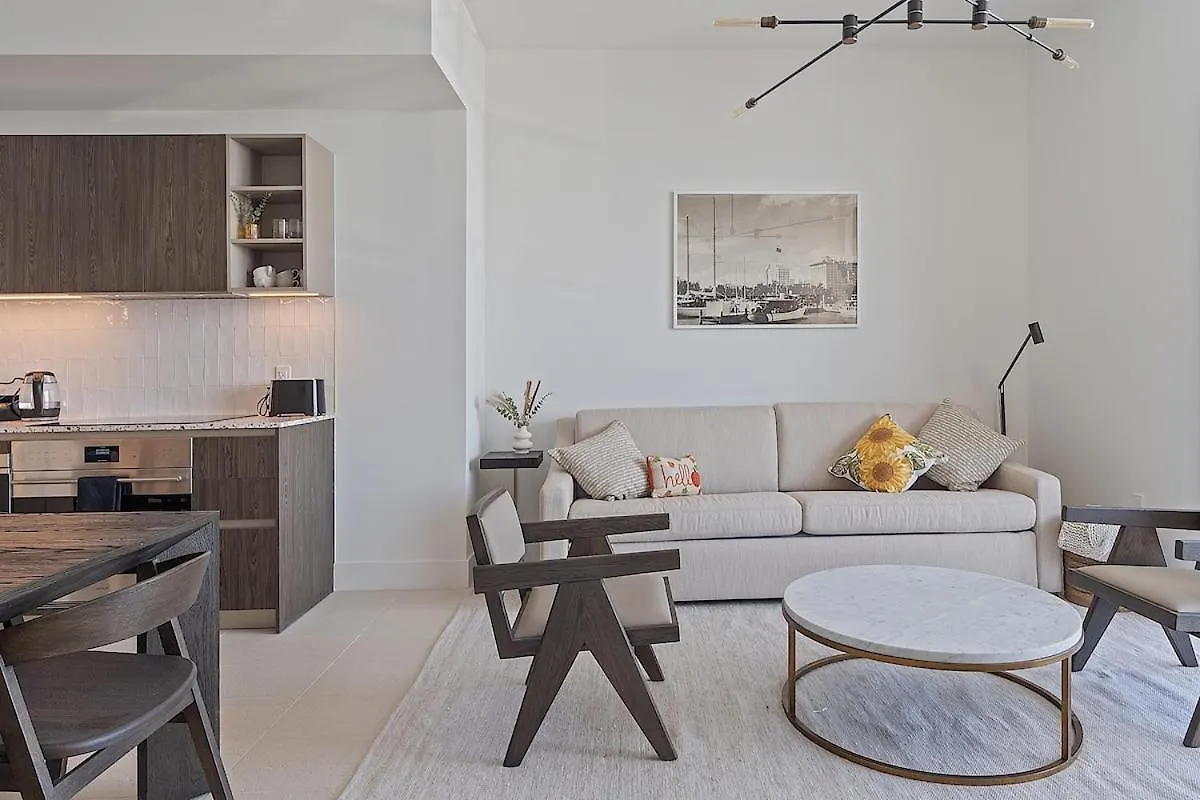 Apartment Lux 3bd Penthouse Line, Water And View