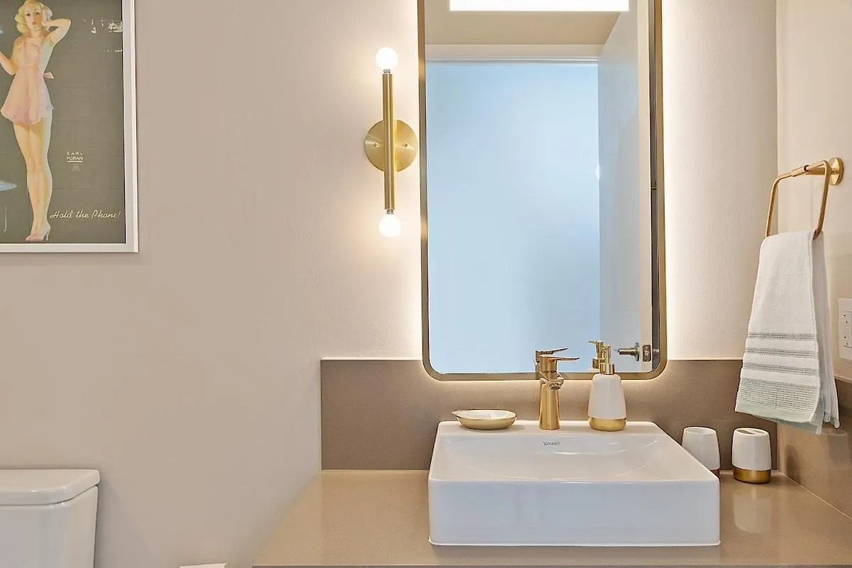 Lux 3bd Penthouse Line, Water And View Apartment