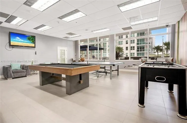Apartment Ocean View 3br Penthouse Brickell *