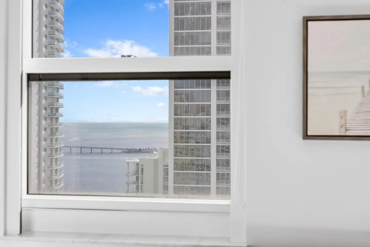Ocean View 3br Penthouse Brickell Apartment