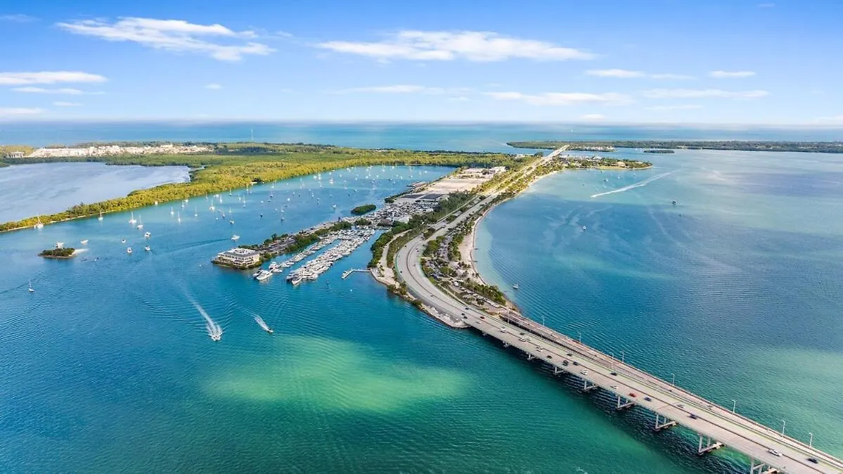 Ocean View 3br Penthouse Brickell Apartment *