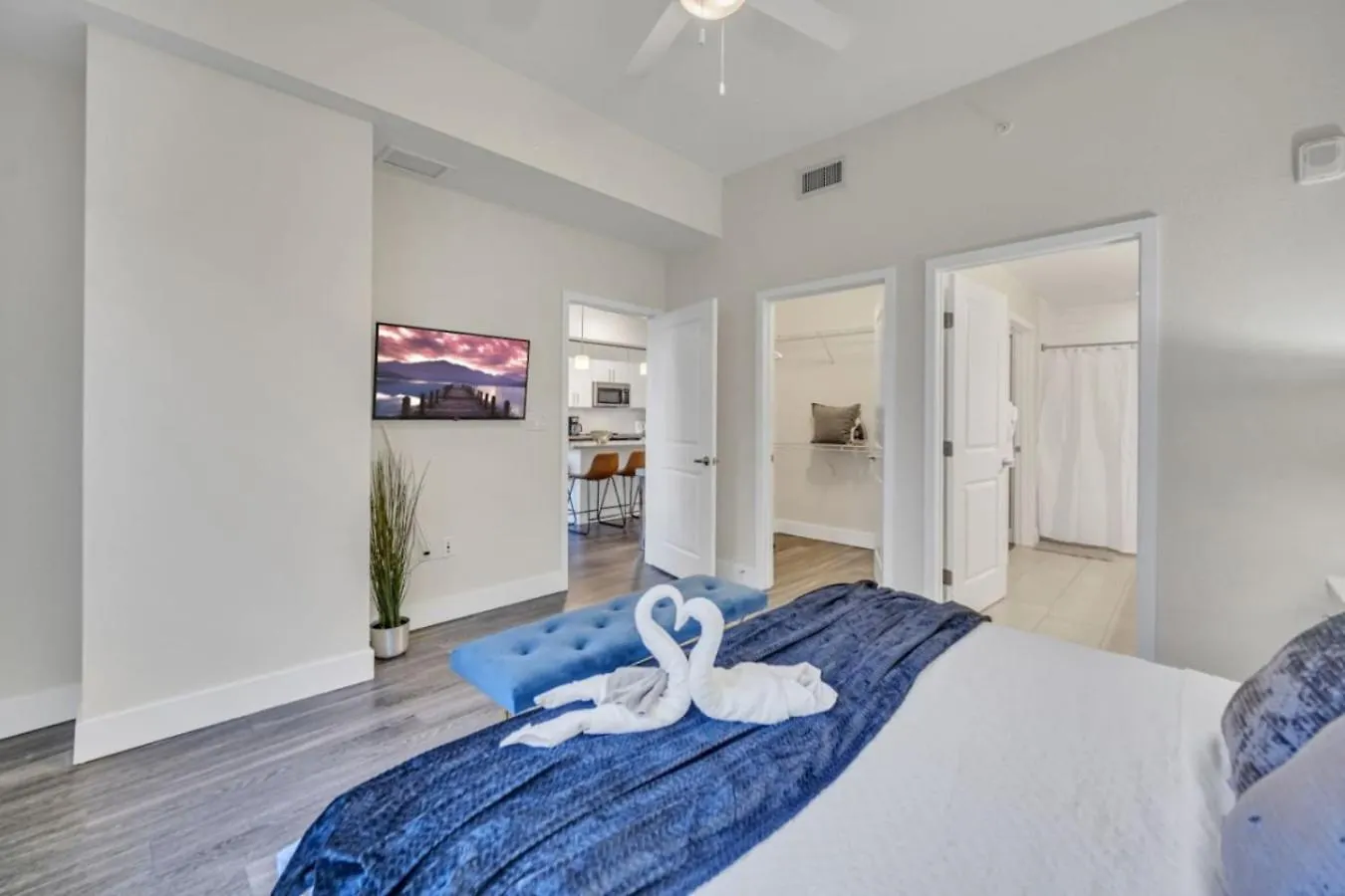 Trendy One Bedroom Getaway Steps From Biscayne * Miami