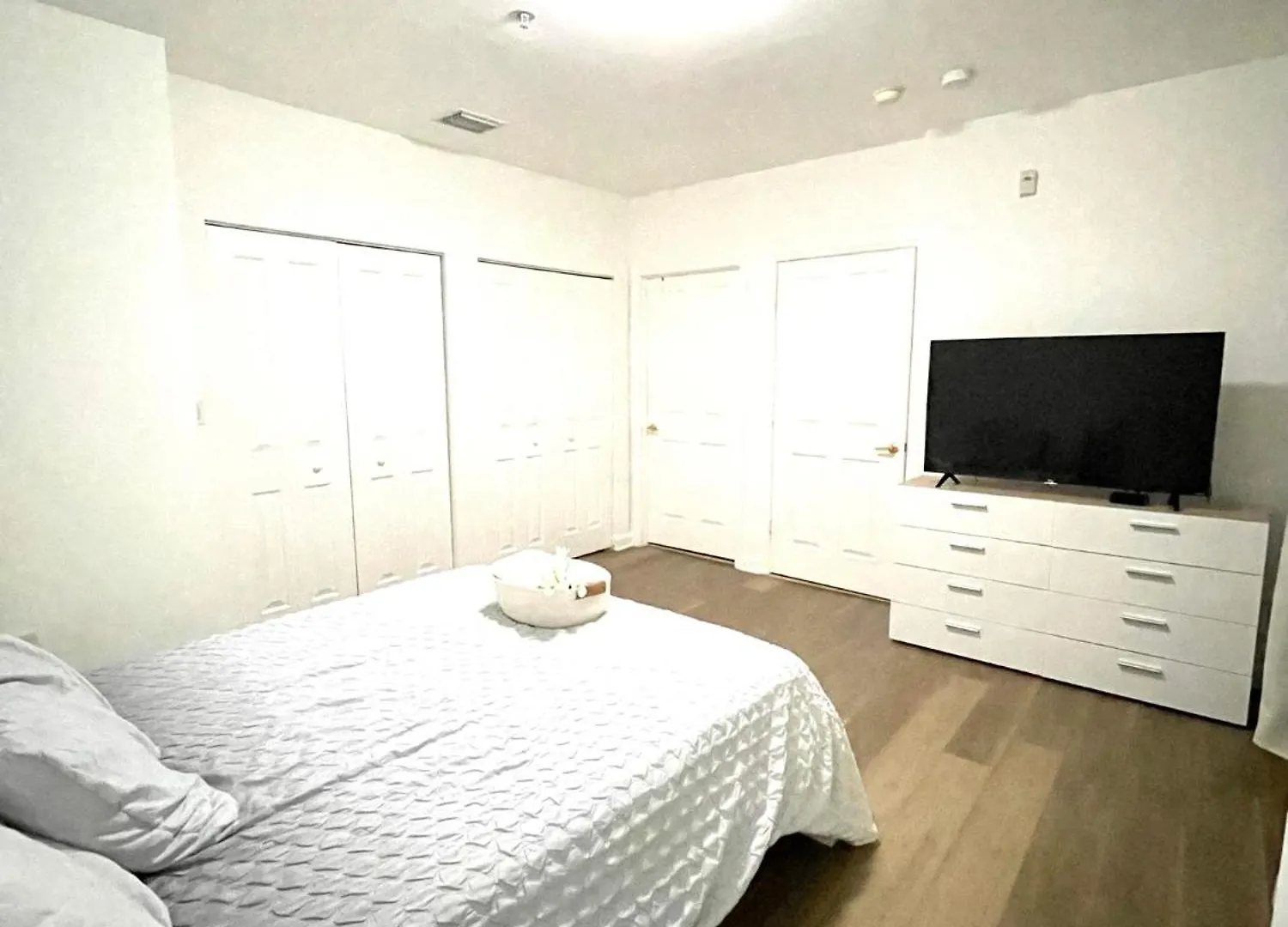 Private Bedroom In - Coral Gables 601 Homestay Miami