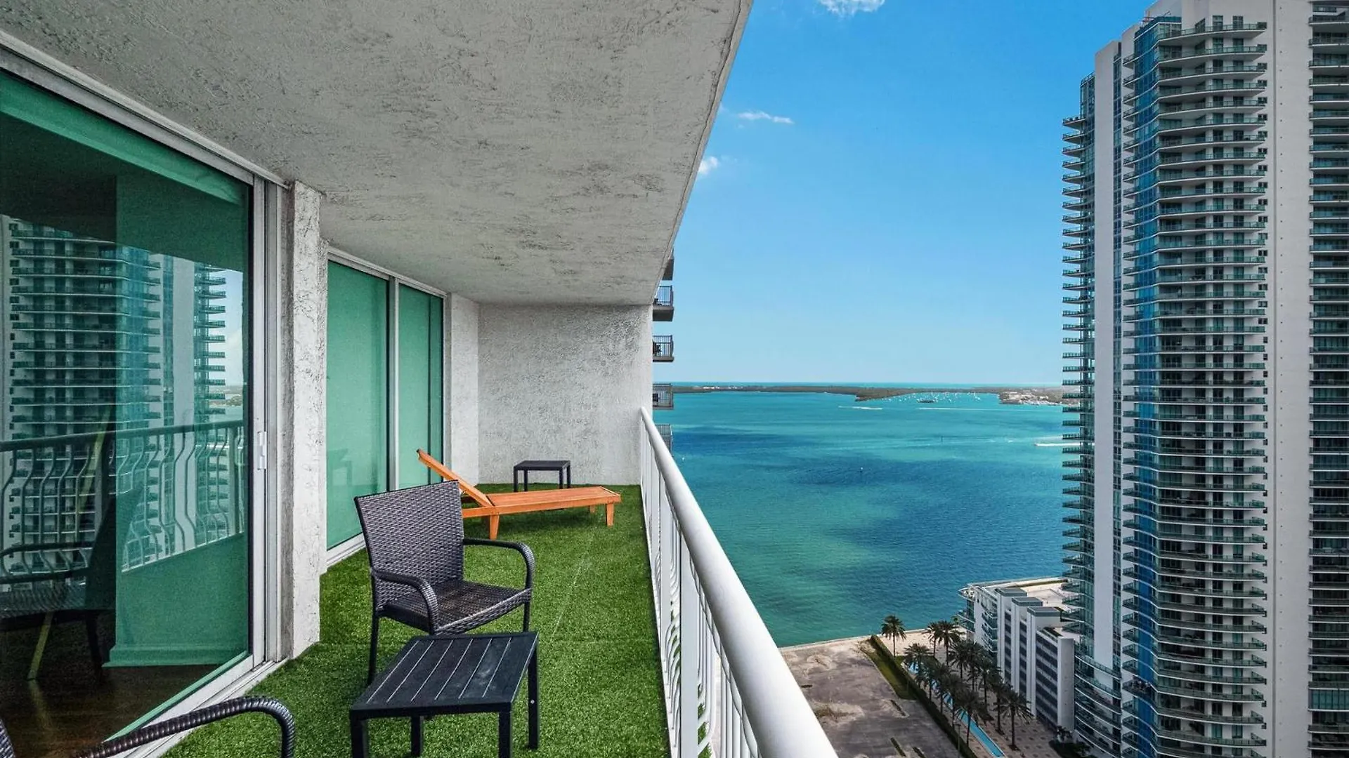 Apartment Modern Bayview In Brickell Bay