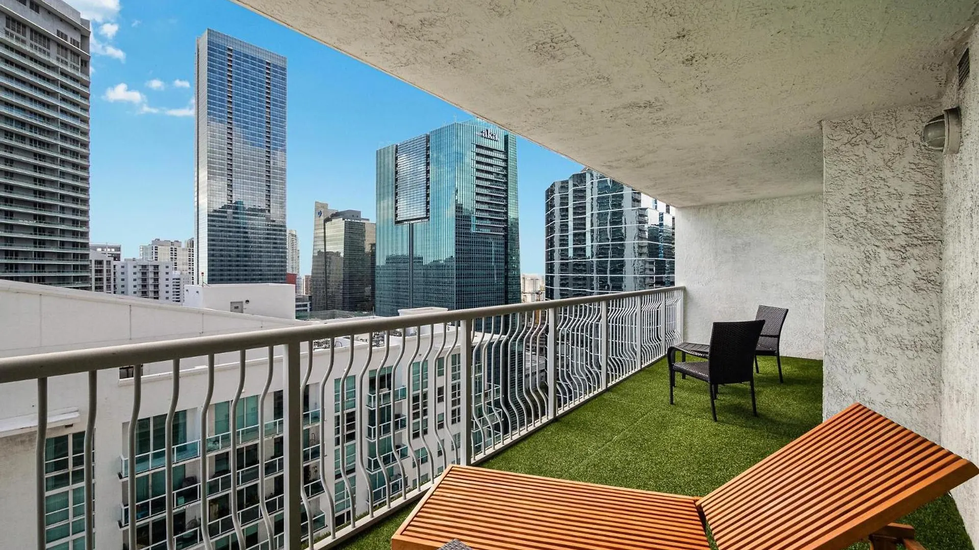 Modern Bayview In Brickell Bay * Miami