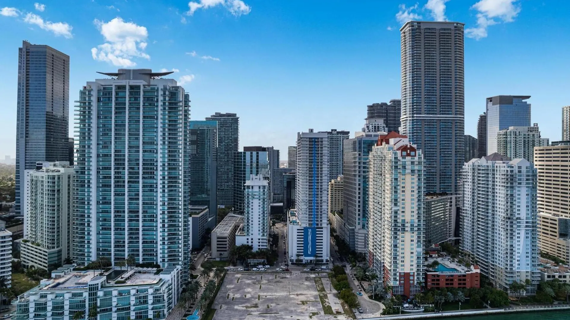 Apartment Modern Bayview In Brickell Bay