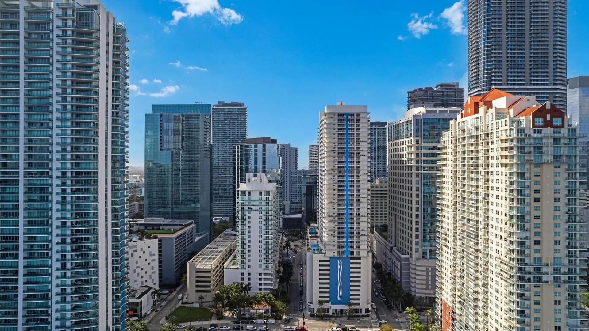 Modern Bayview In Brickell Bay Apartment