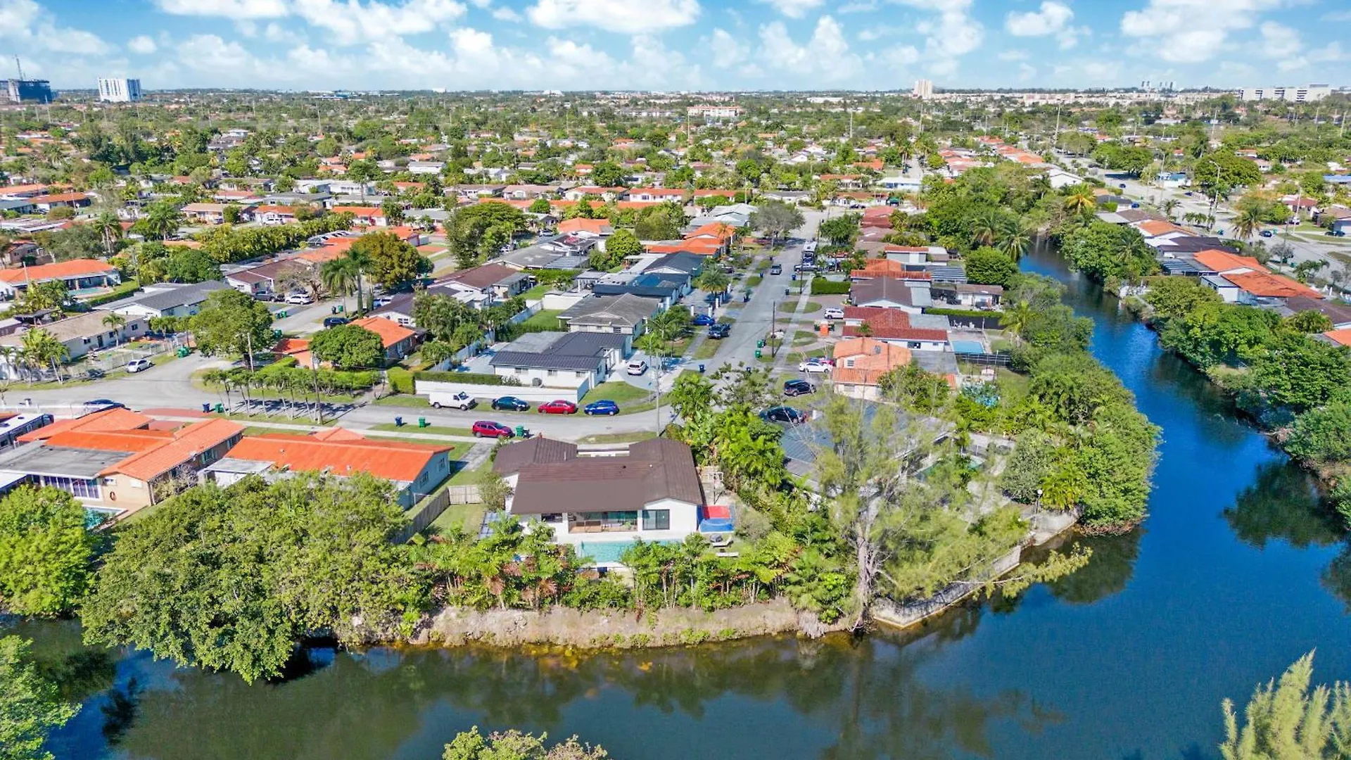 Holiday home Sunny Days Escape Miami, Pool, 18min To Airport L72 Miami