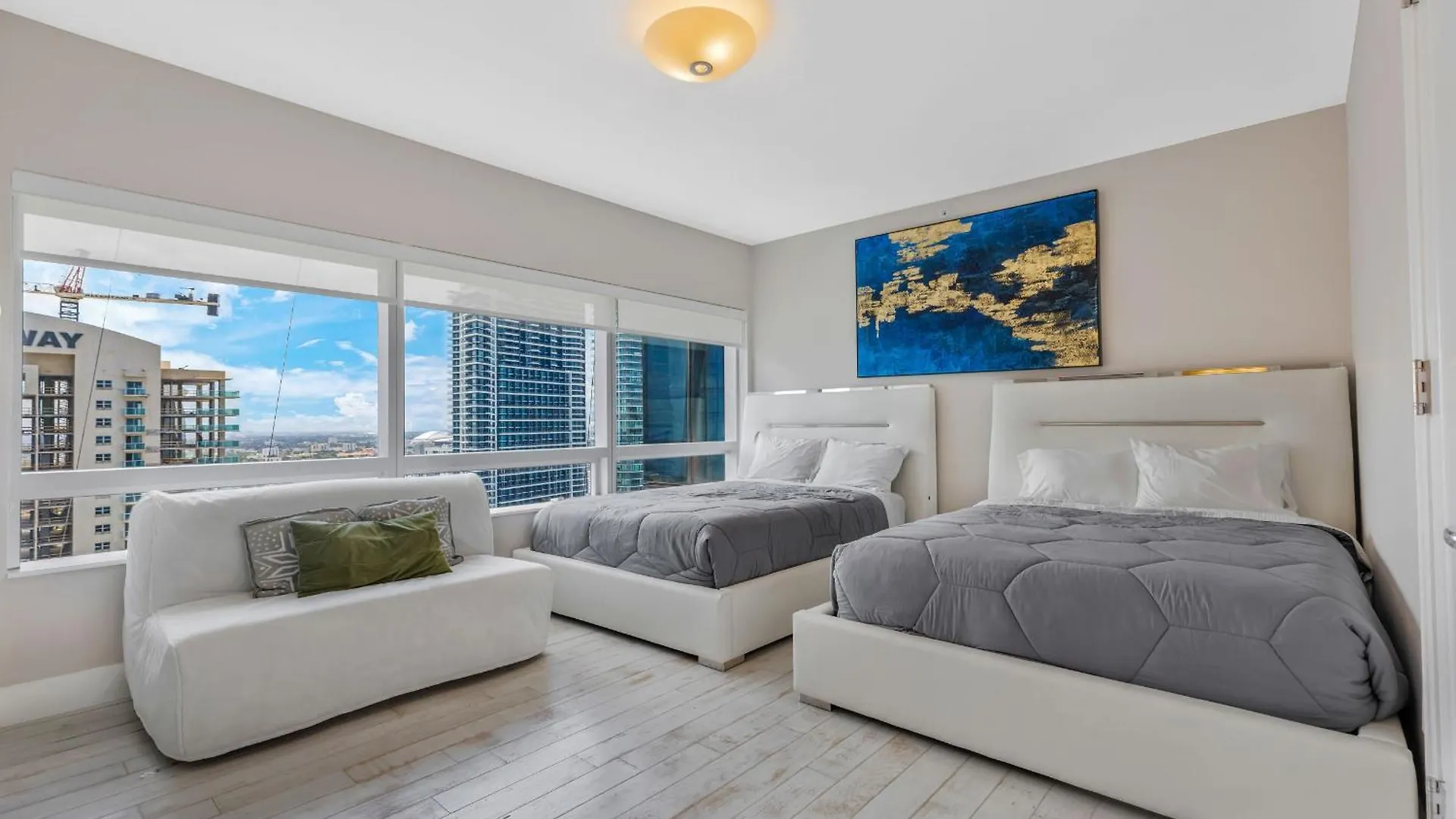 Four Seasons Vip Miami