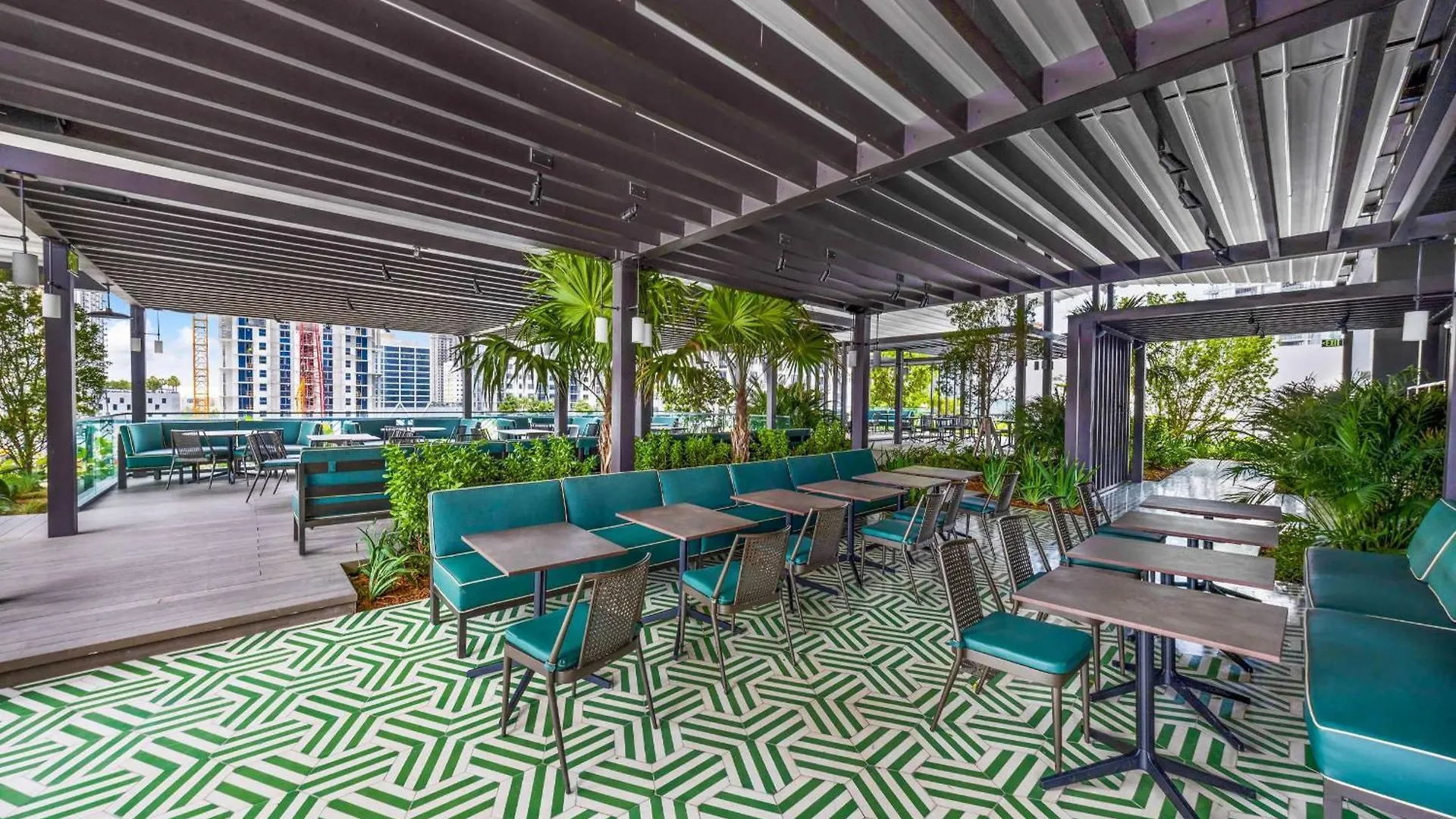 Escape Stylish In The Heart Of Dtw * Miami