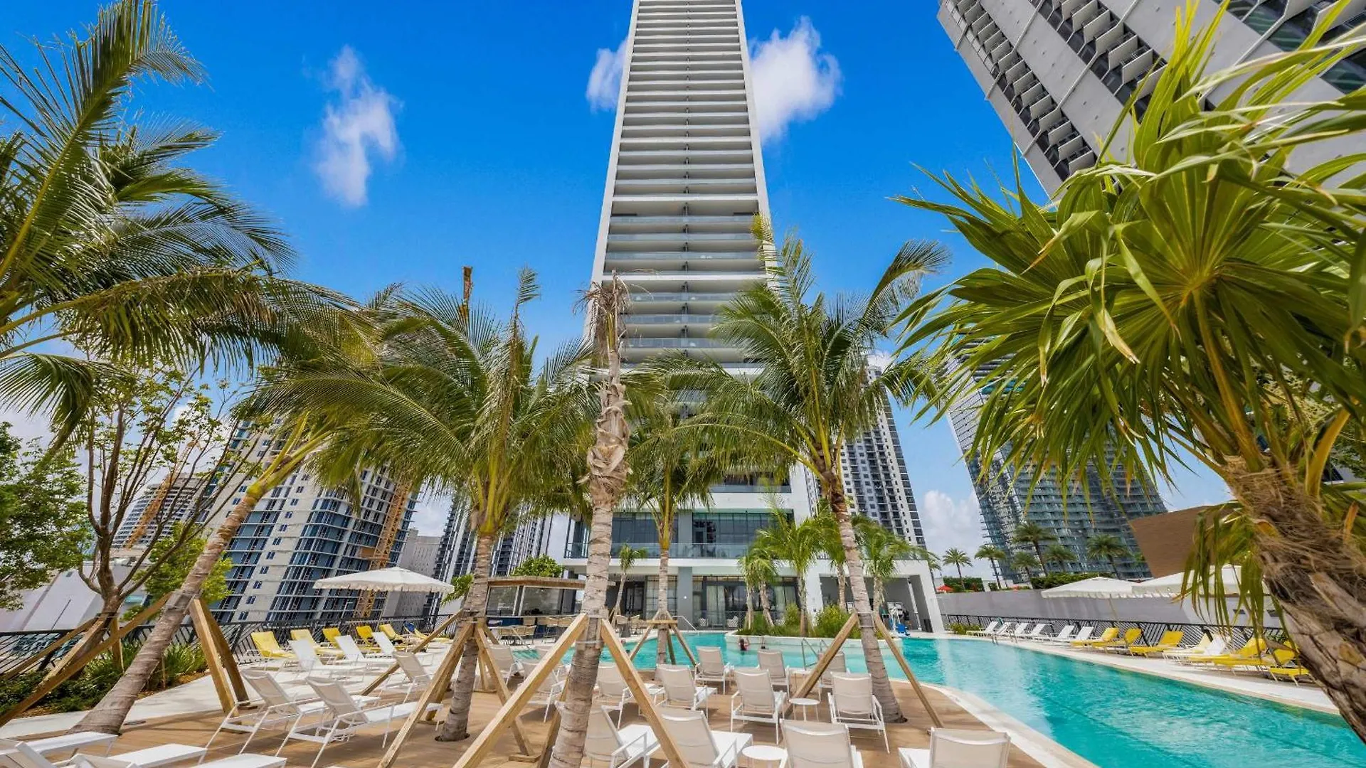 Escape Stylish In The Heart Of Dtw * Miami