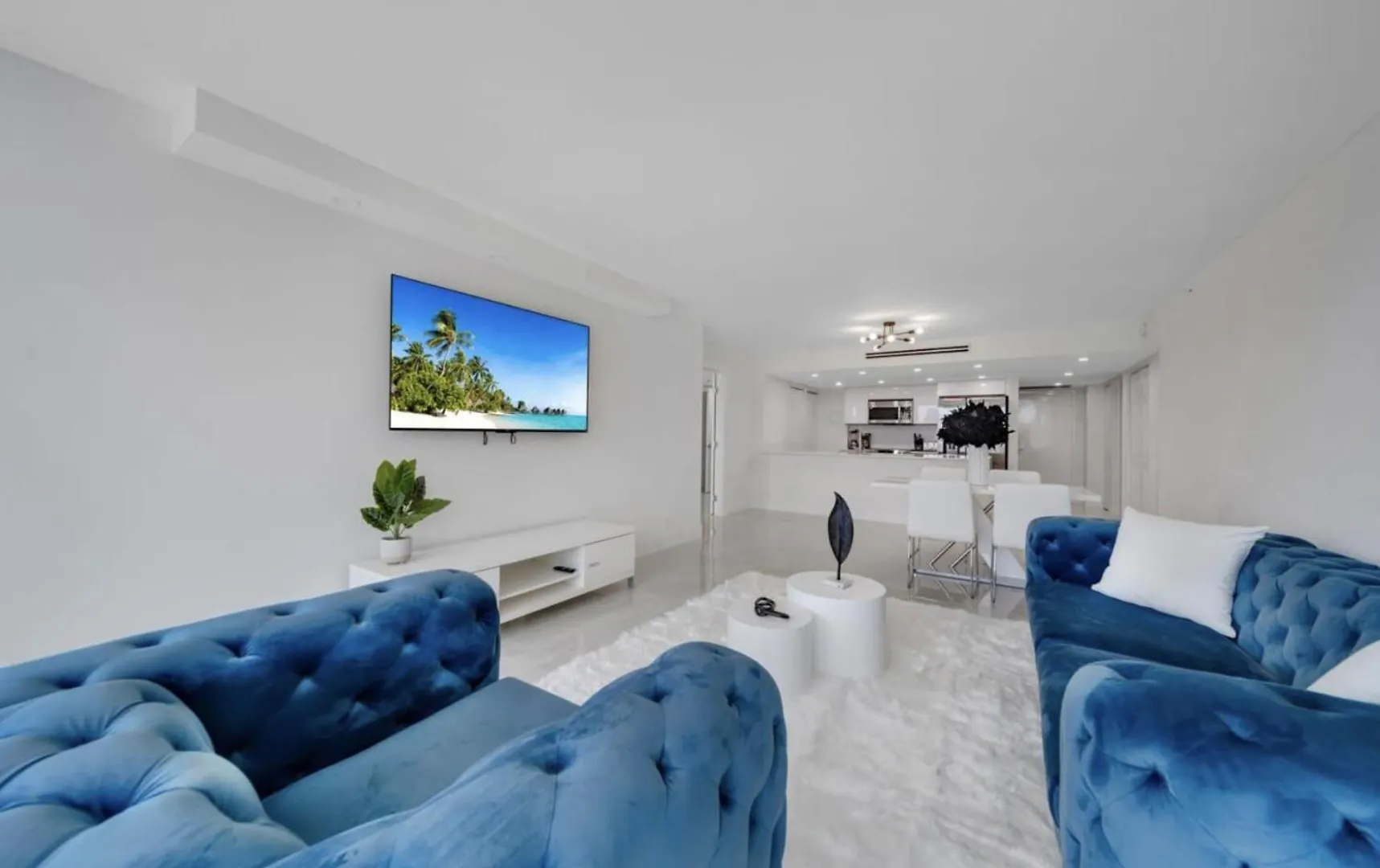 4 Bedroom With Stunning Balcony View 아파트 *