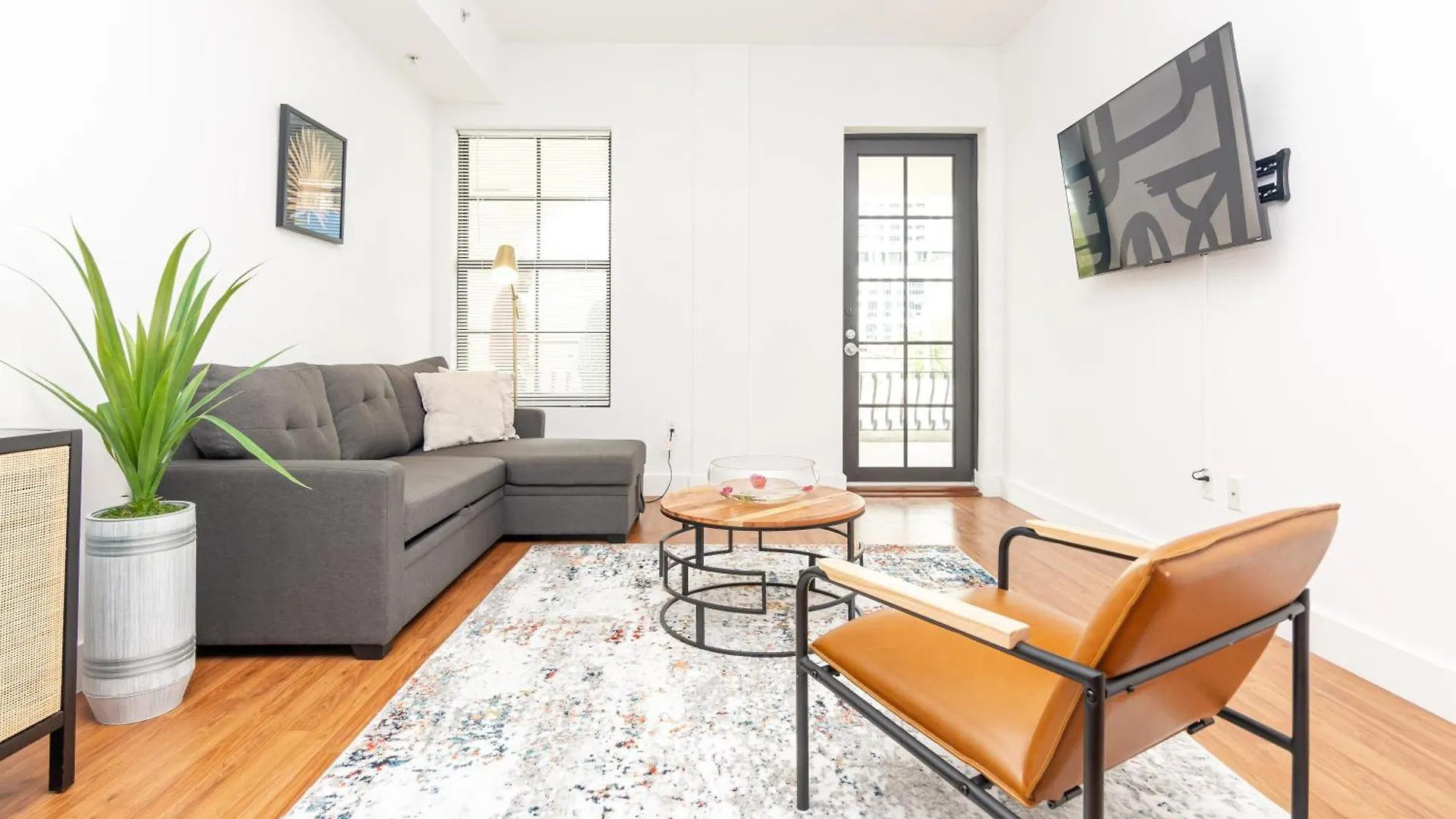 2-bdrm -heart Wynwood & Edgewater- 206