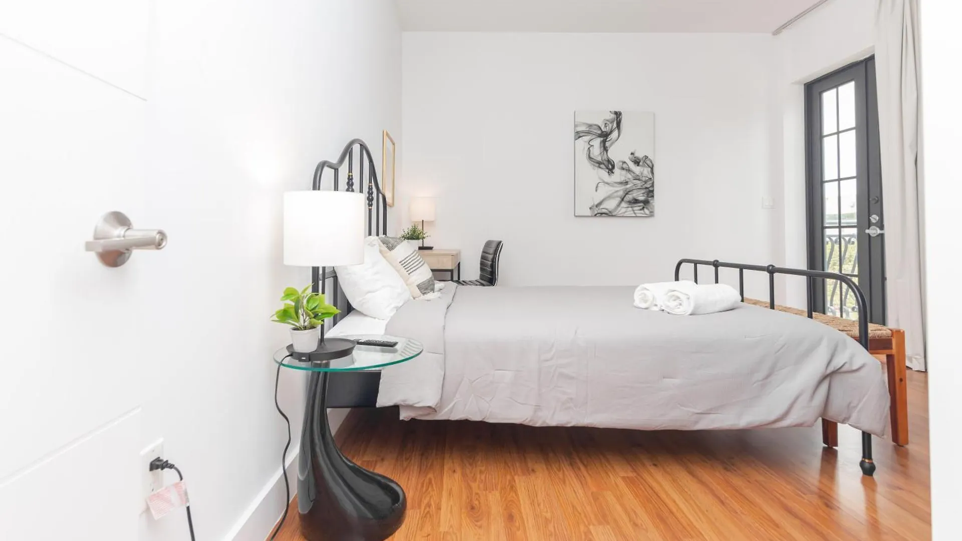 アパート 2-bdrm -heart Wynwood & Edgewater- 206 マイアミ