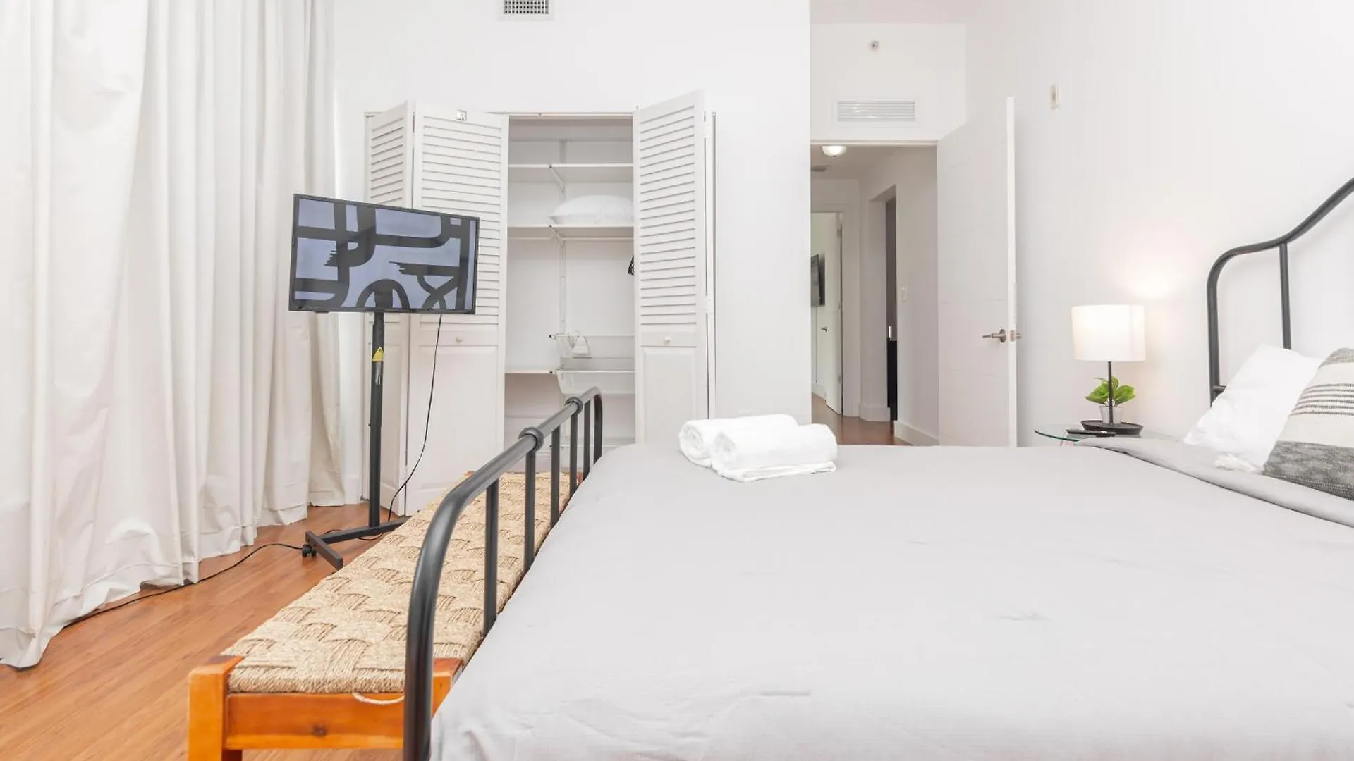2-bdrm -heart Wynwood & Edgewater- 206 * マイアミ