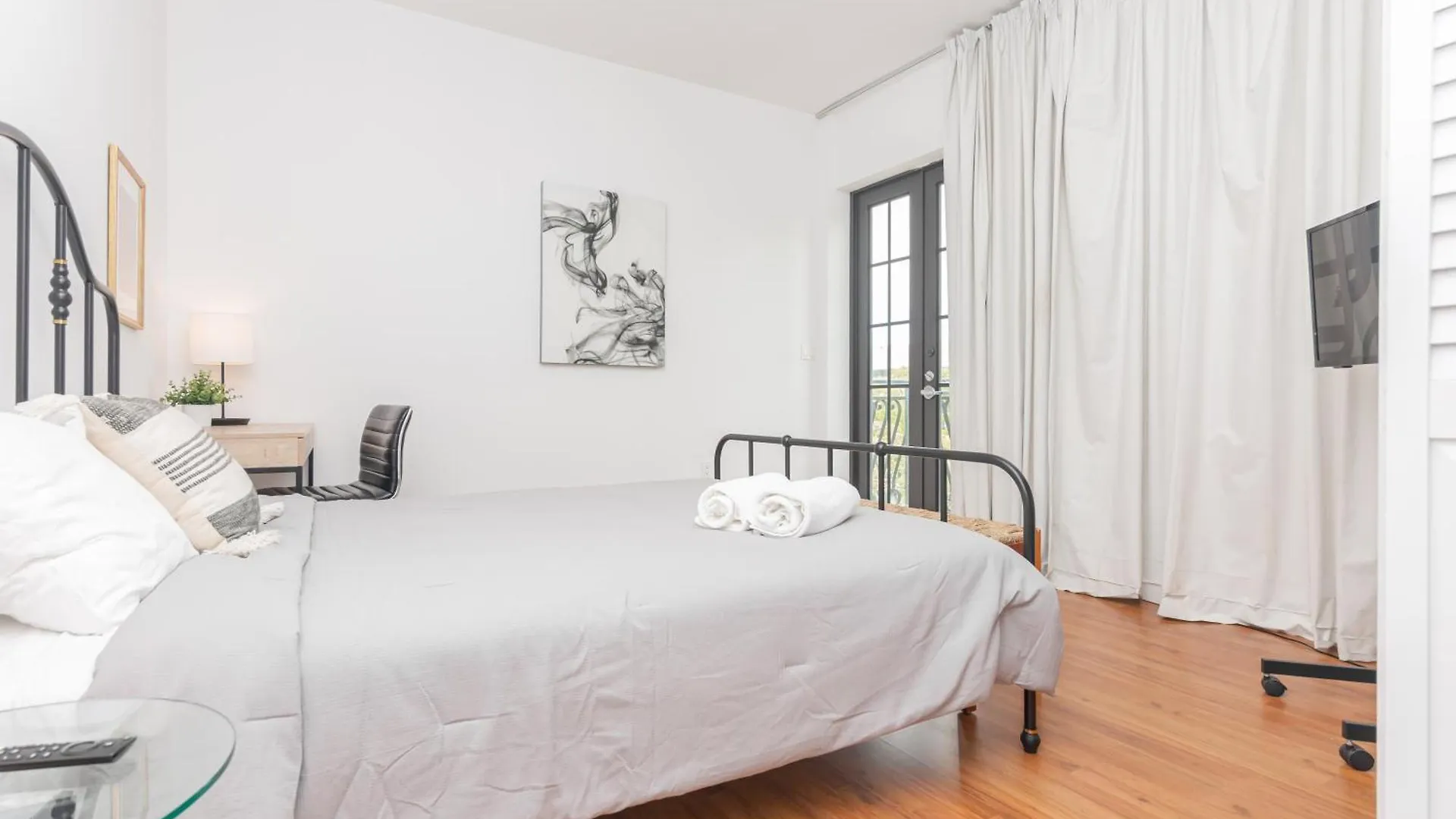 2-bdrm -heart Wynwood & Edgewater- 206 アパート *